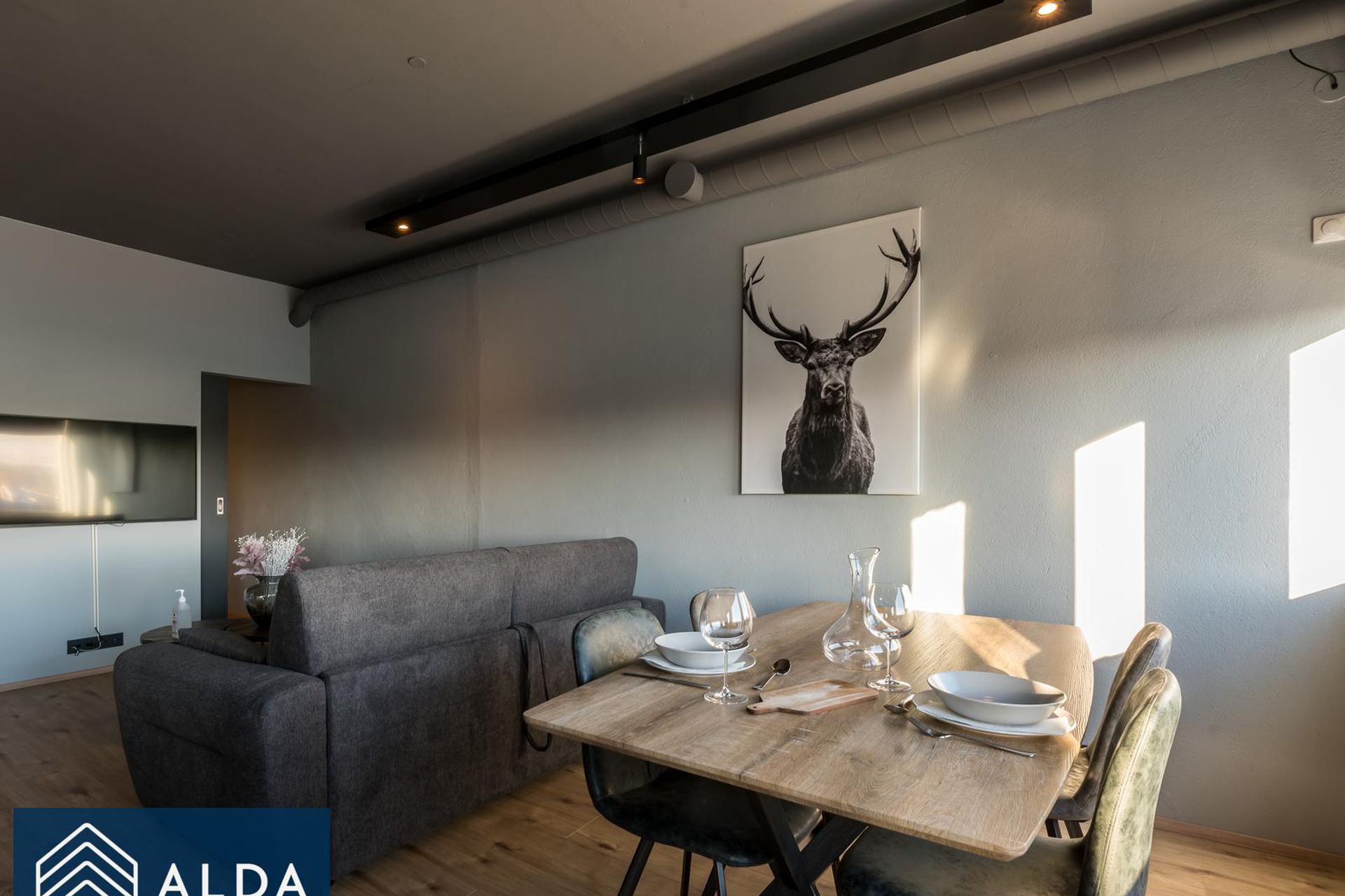 Tryggvabraut 24, 600 Akureyri