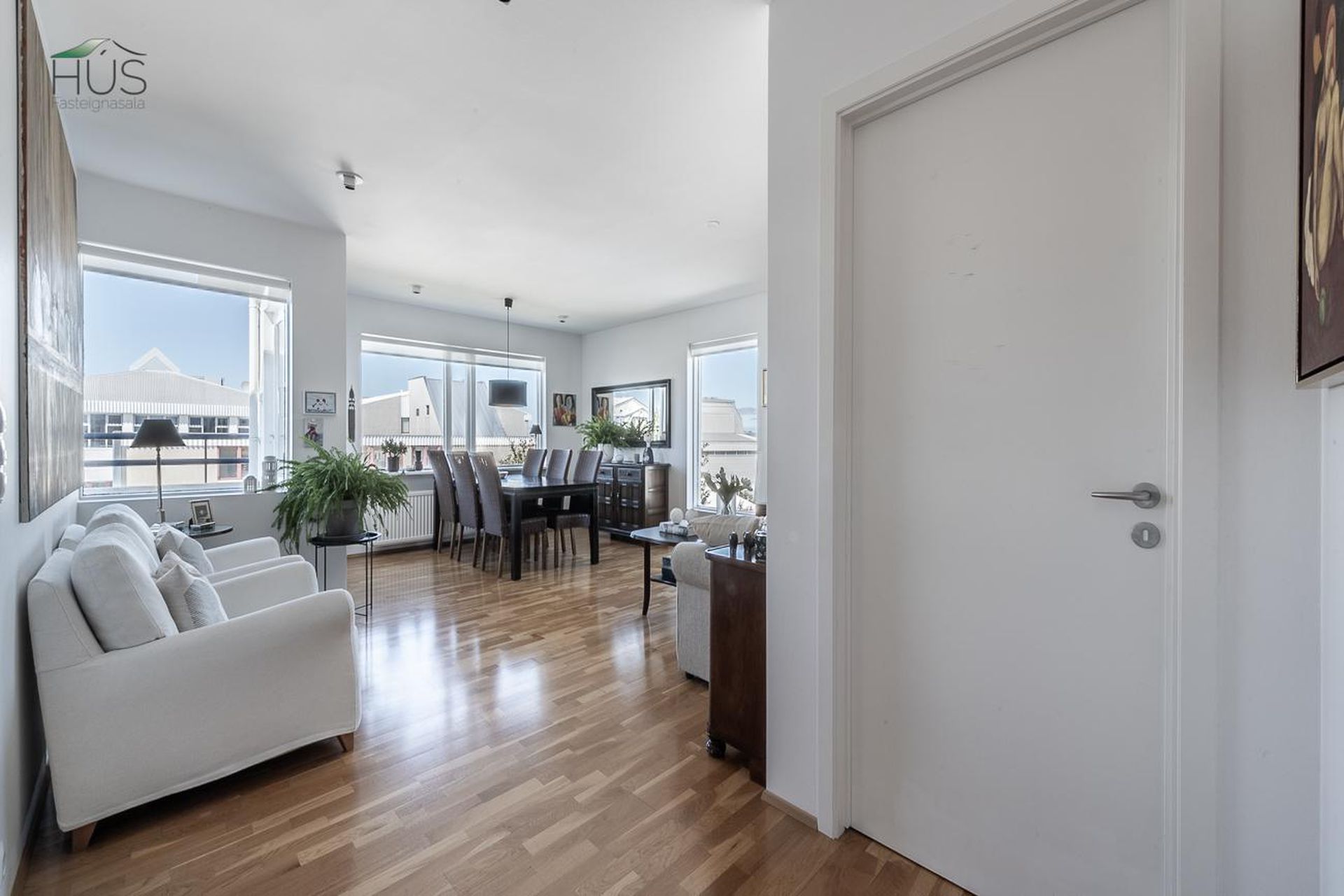 Ofanleiti 5, 103 Reykjavík