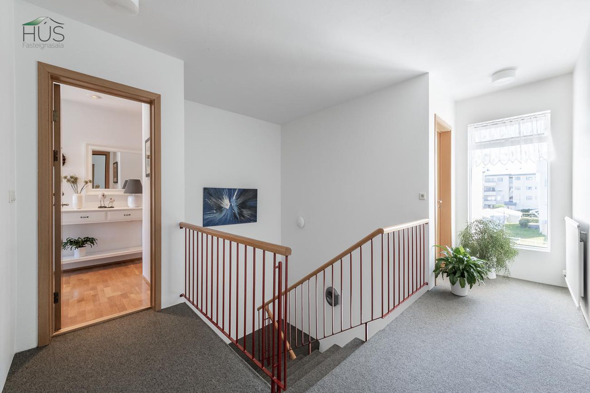 Ofanleiti 5, 103 Reykjavík
