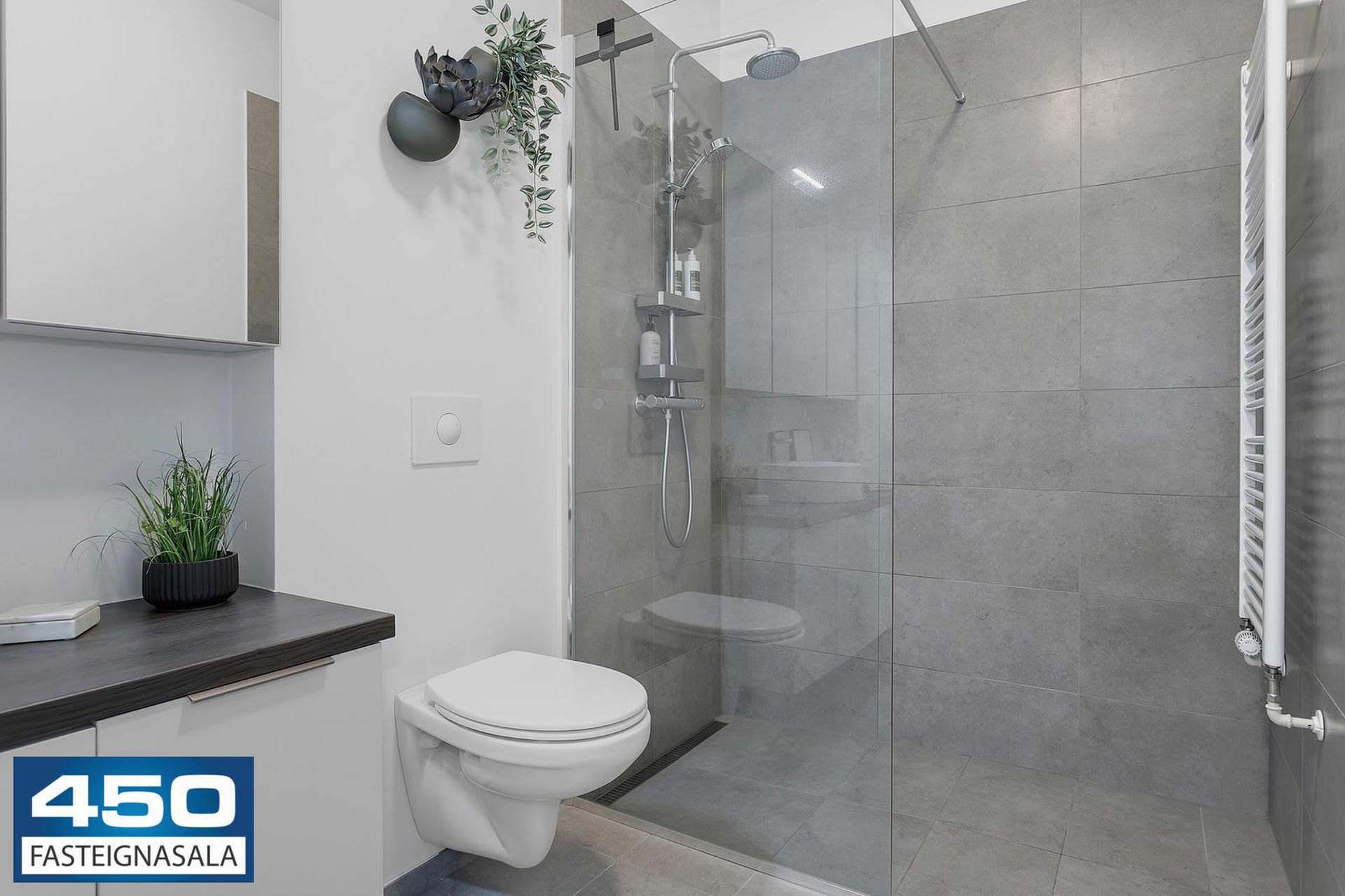 Holtsvegur 9, 210 Garðabær