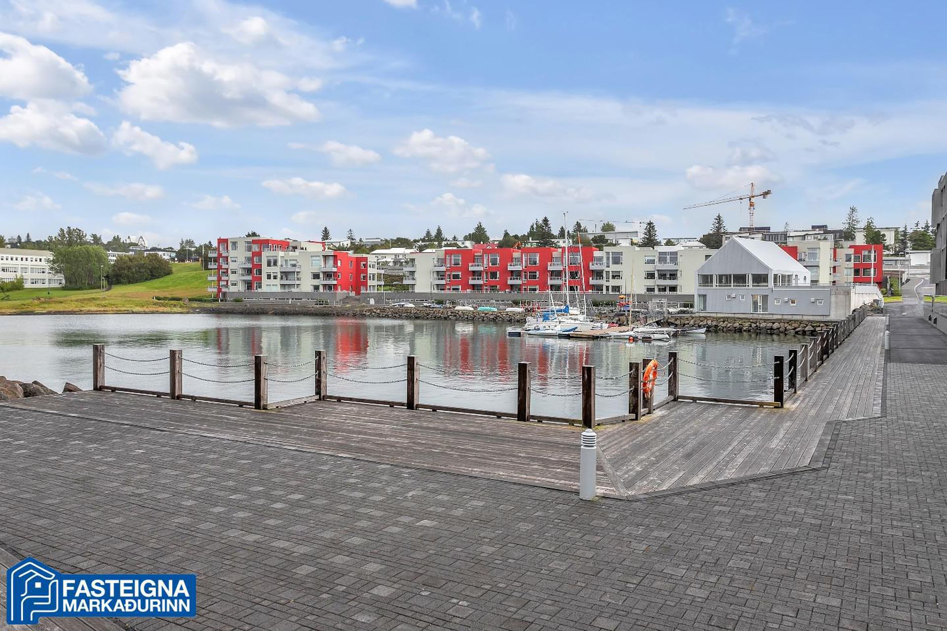 Naustavör 24, 200 Kópavogur
