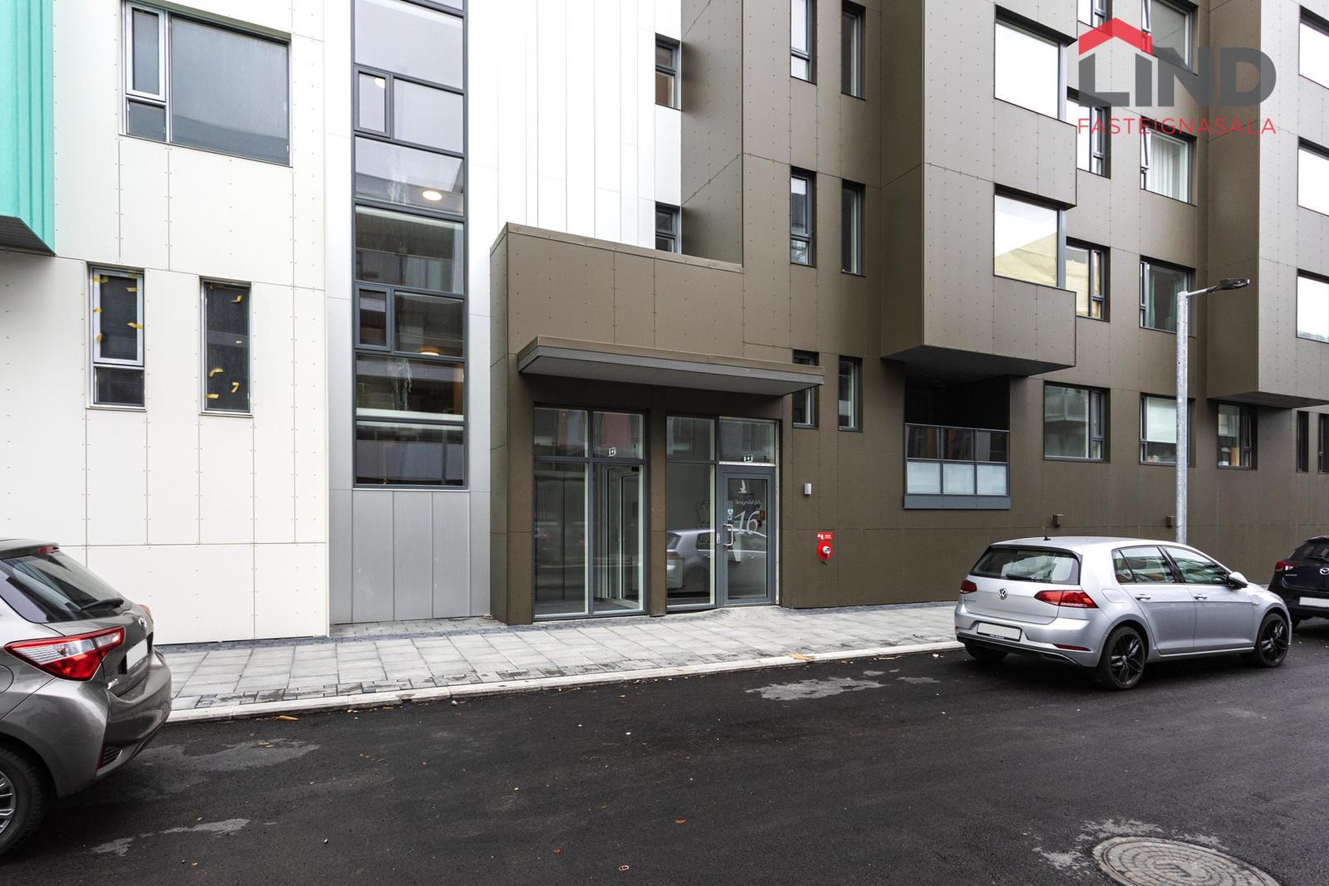 Smyrilshlíð 16, 102 Reykjavík