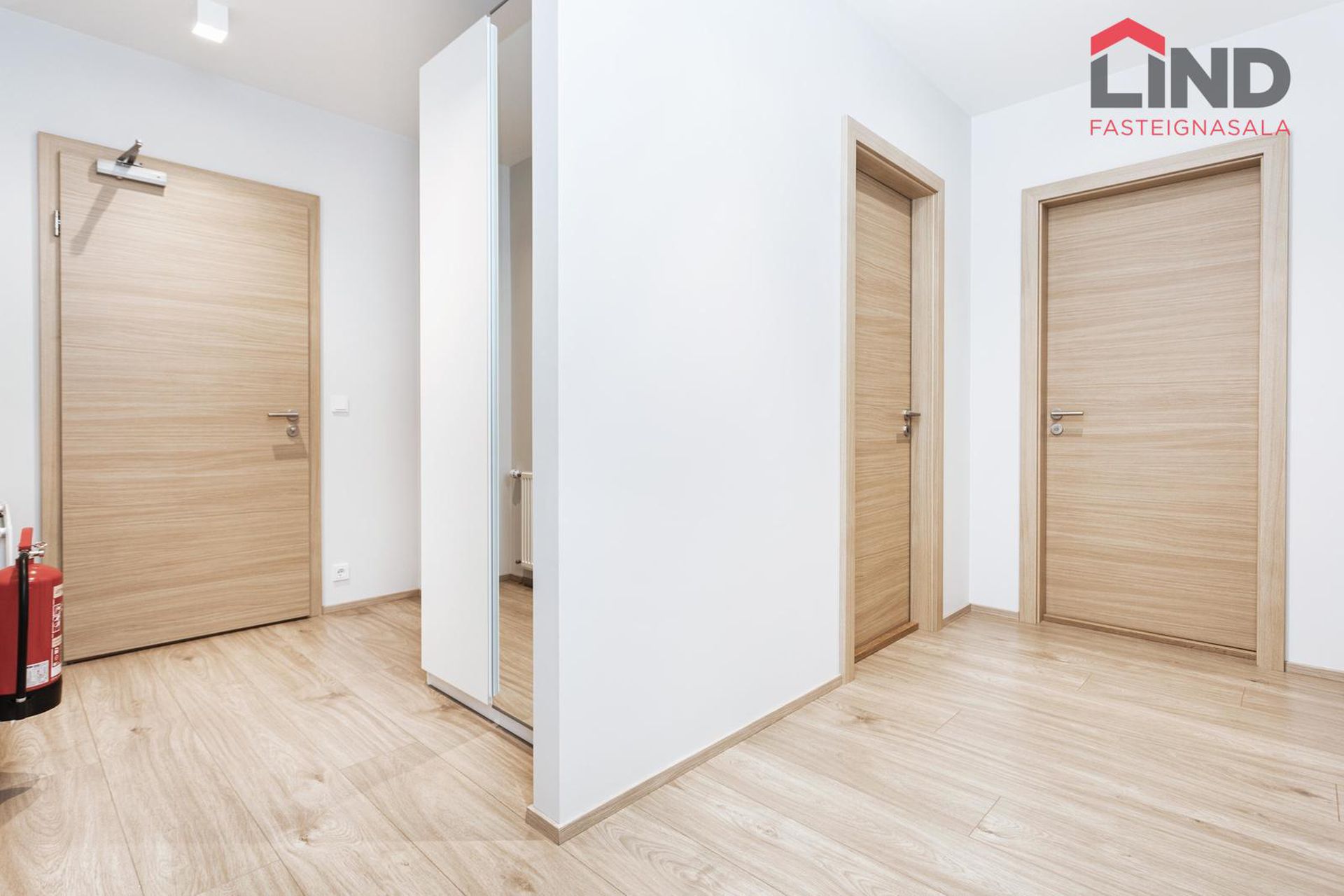 Smyrilshlíð 16, 102 Reykjavík