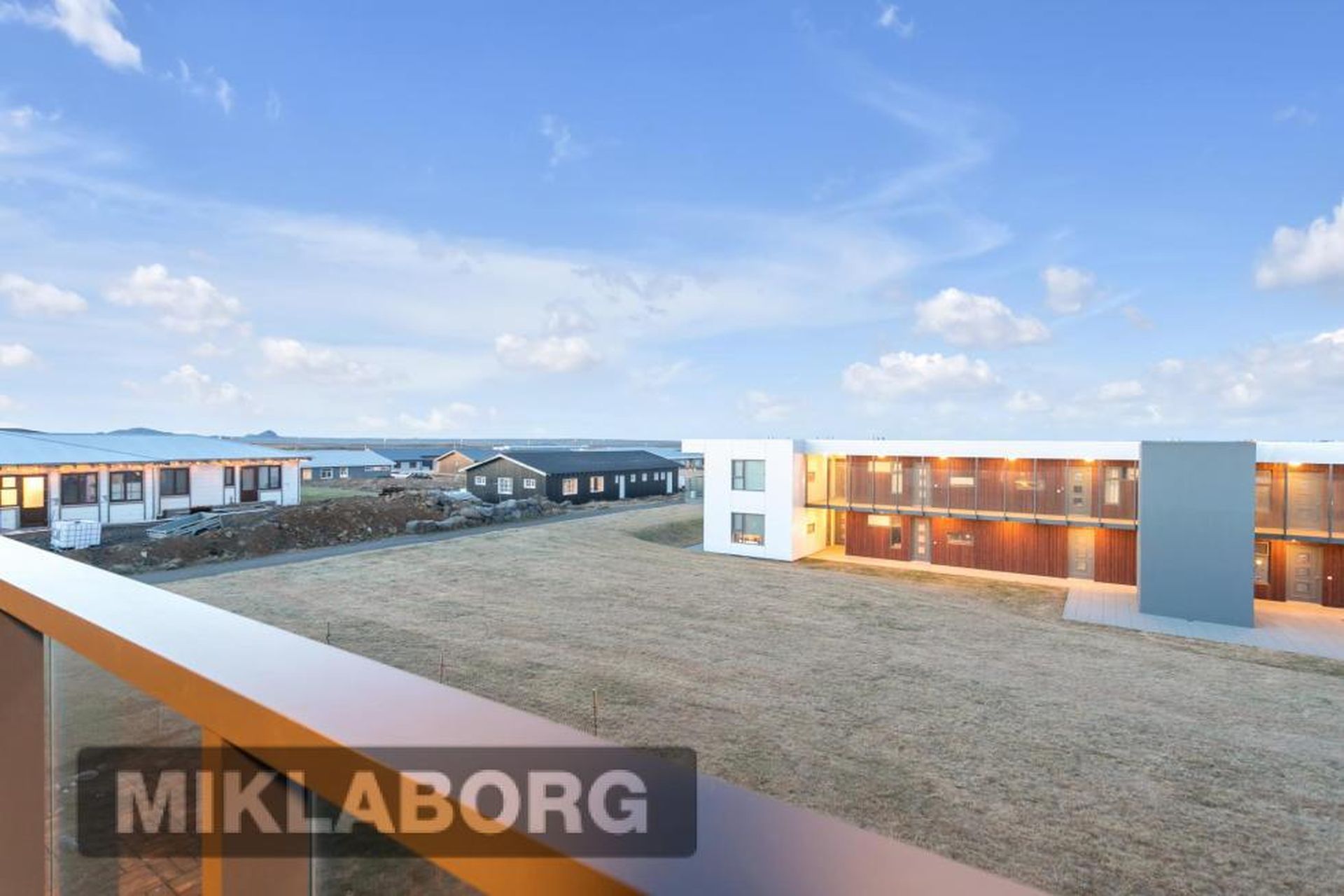 Dalsbraut 34, 260 Reykjanesbær