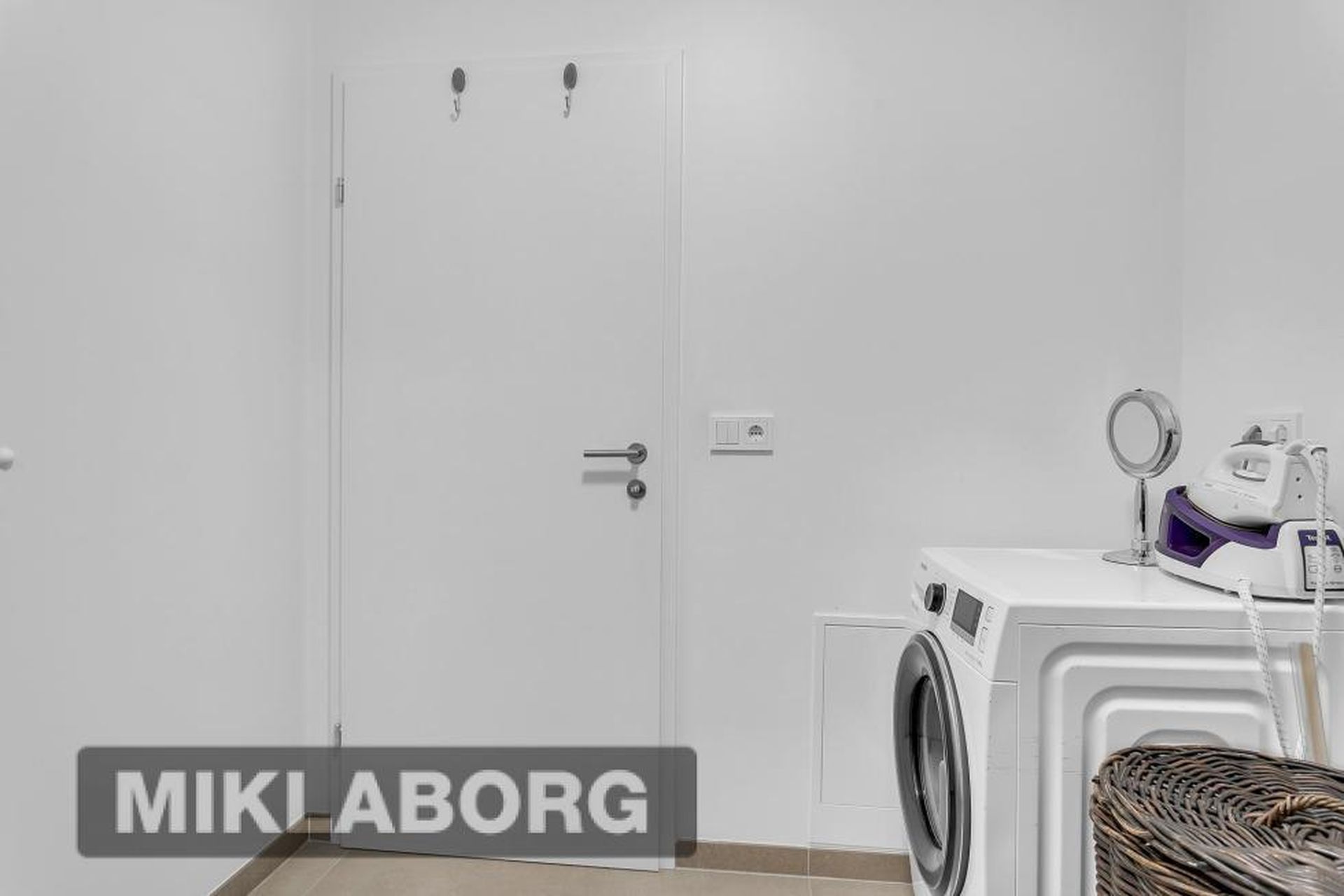 Dalsbraut 34, 260 Reykjanesbær