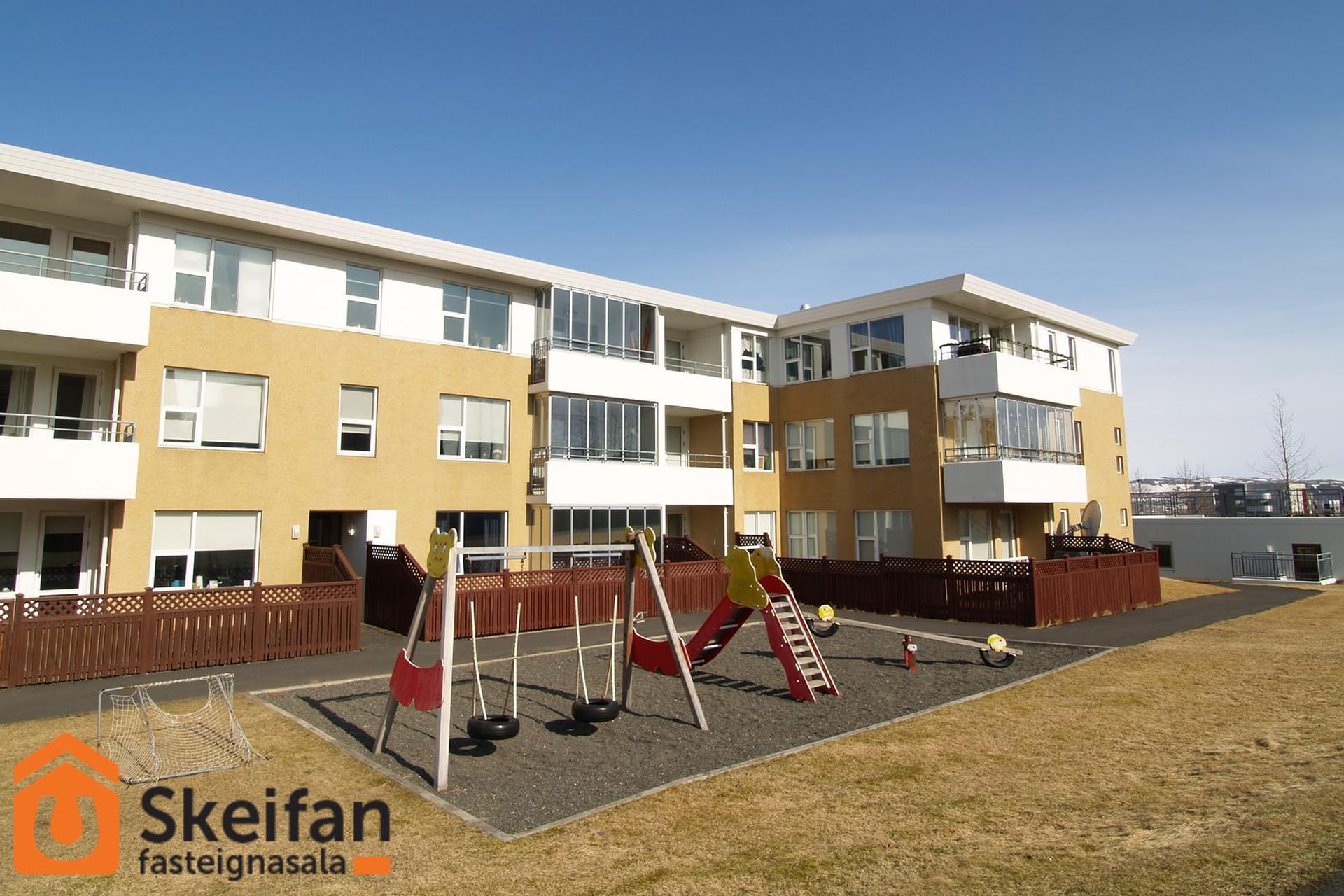 Kristnibraut 25, 113 Reykjavík