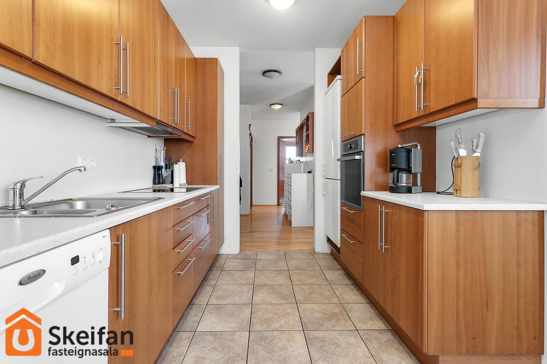 Kristnibraut 25, 113 Reykjavík