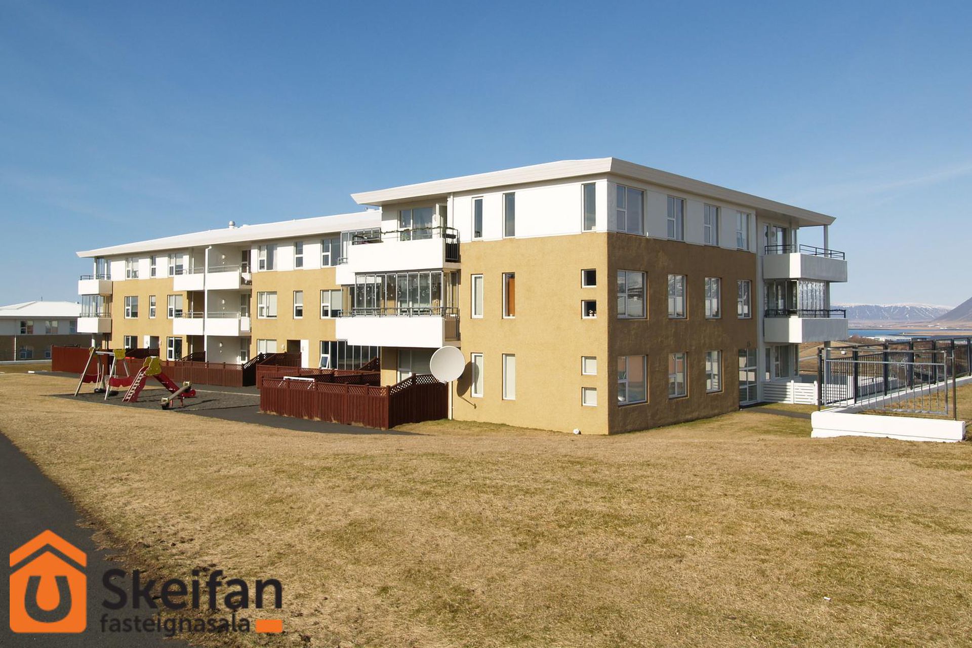 Kristnibraut 25, 113 Reykjavík