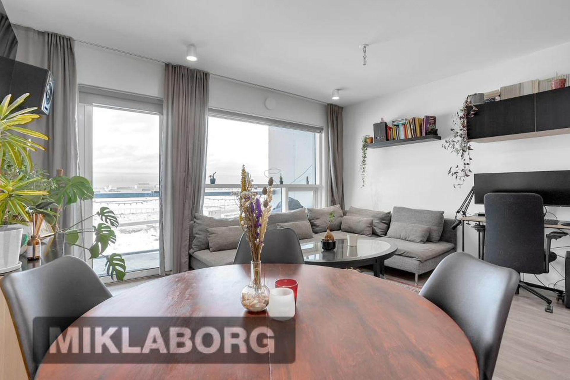 Smyrilshlíð 2, 102 Reykjavík