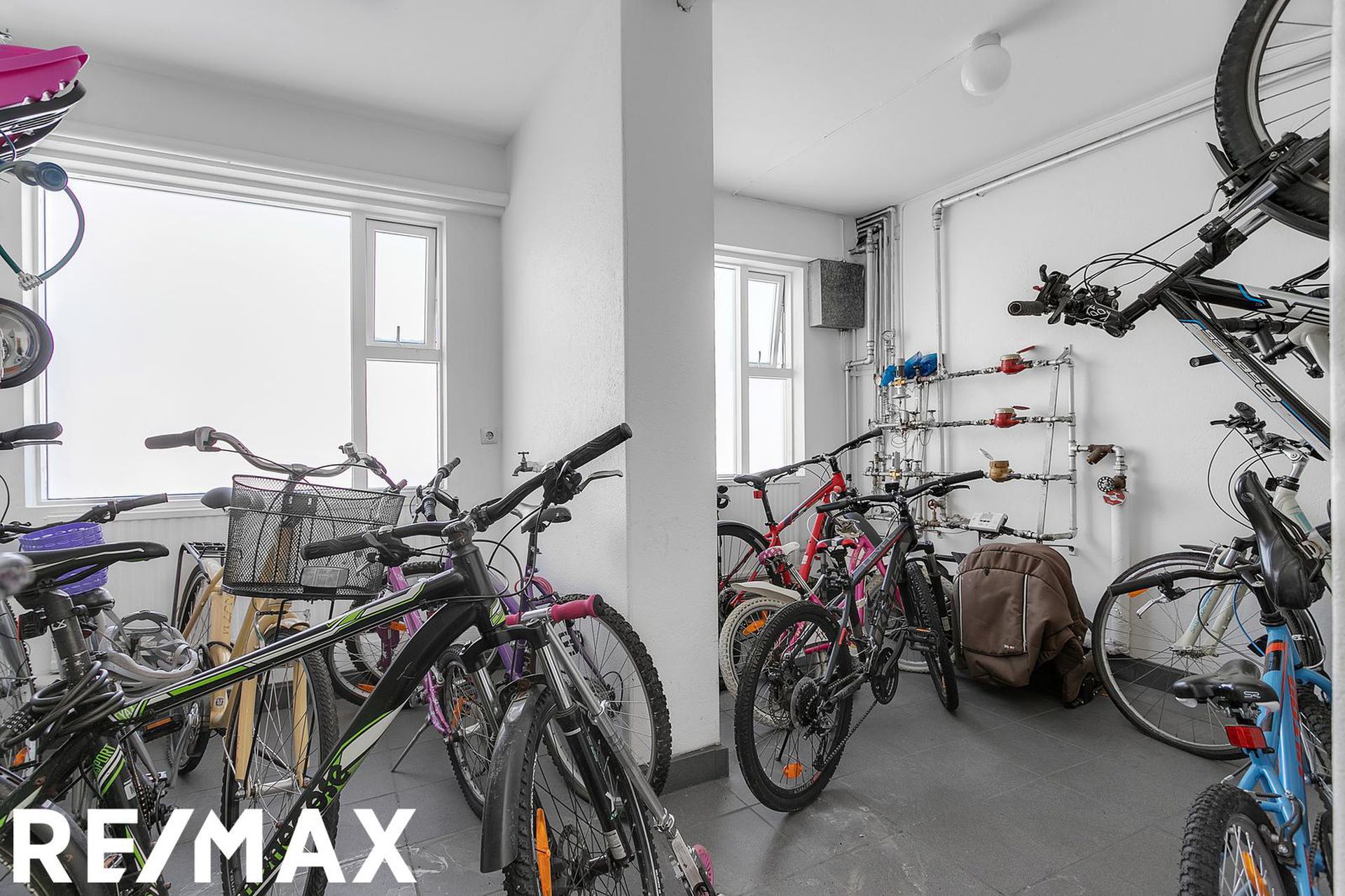 Hraunbær 128, 110 Reykjavík