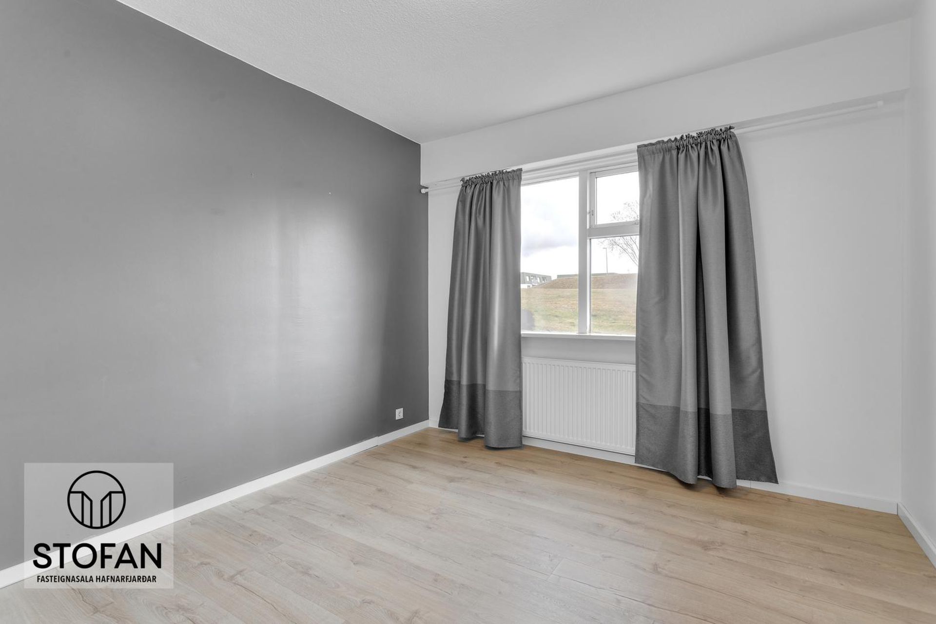 Vallarás 5 - 0101, 110 Reykjavík