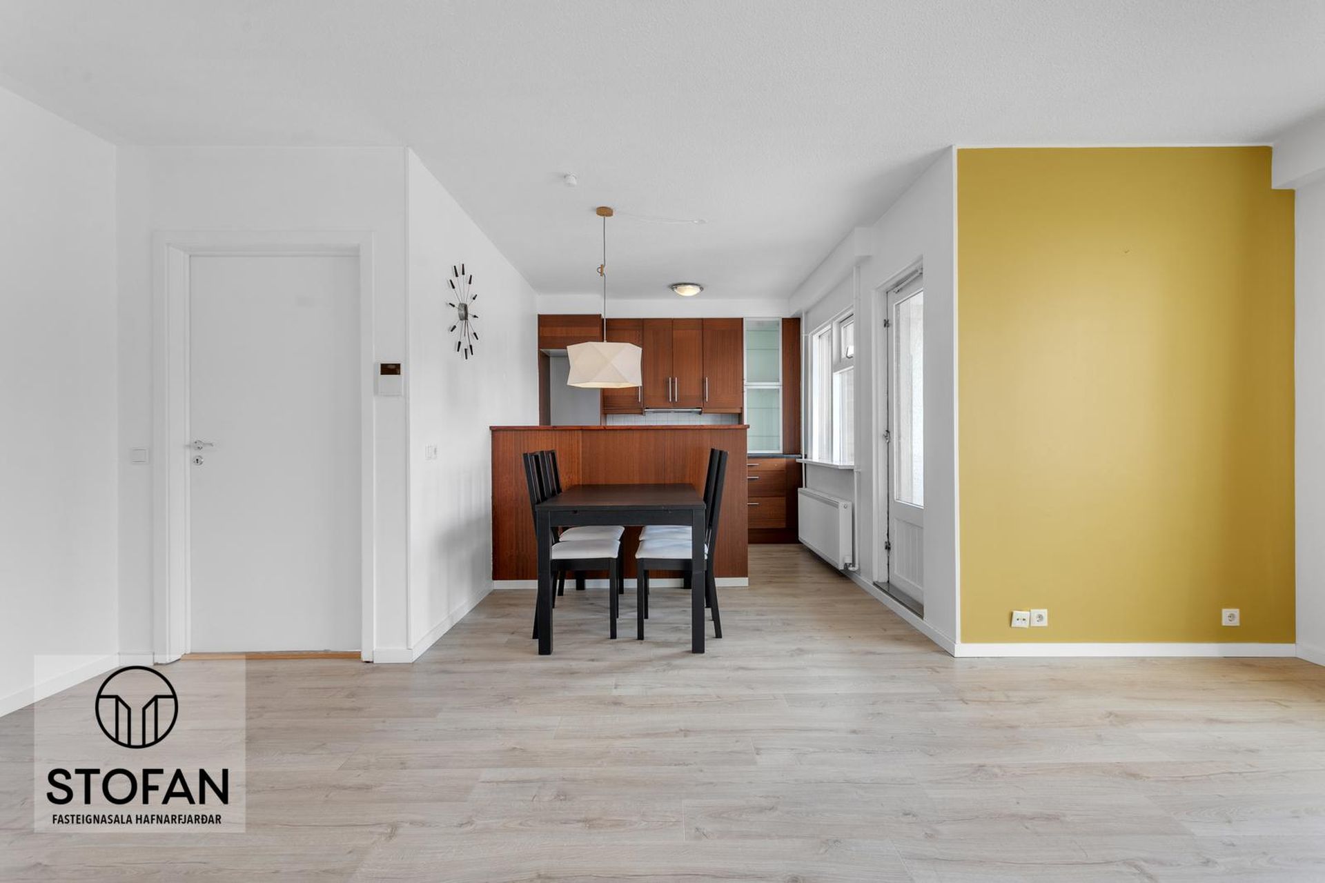 Vallarás 5 - 0101, 110 Reykjavík