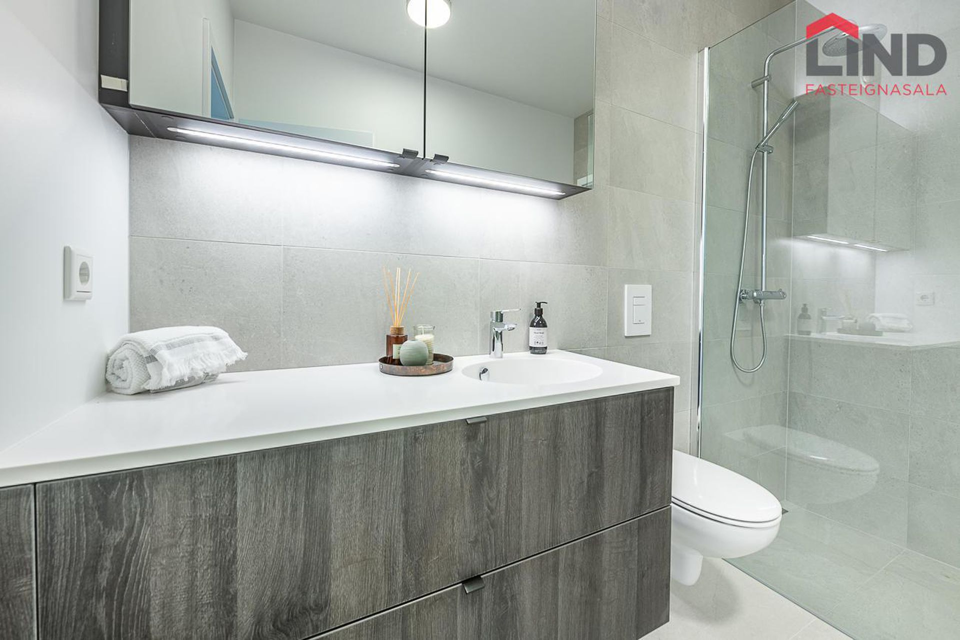 Álalind 18, 201 Kópavogur