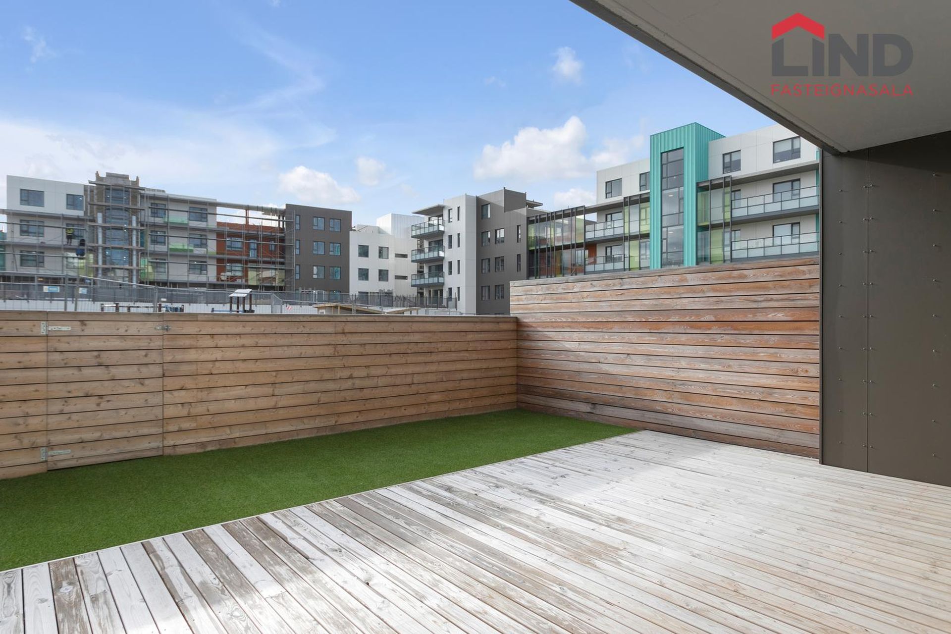 Smyrilshlíð 16, 102 Reykjavík