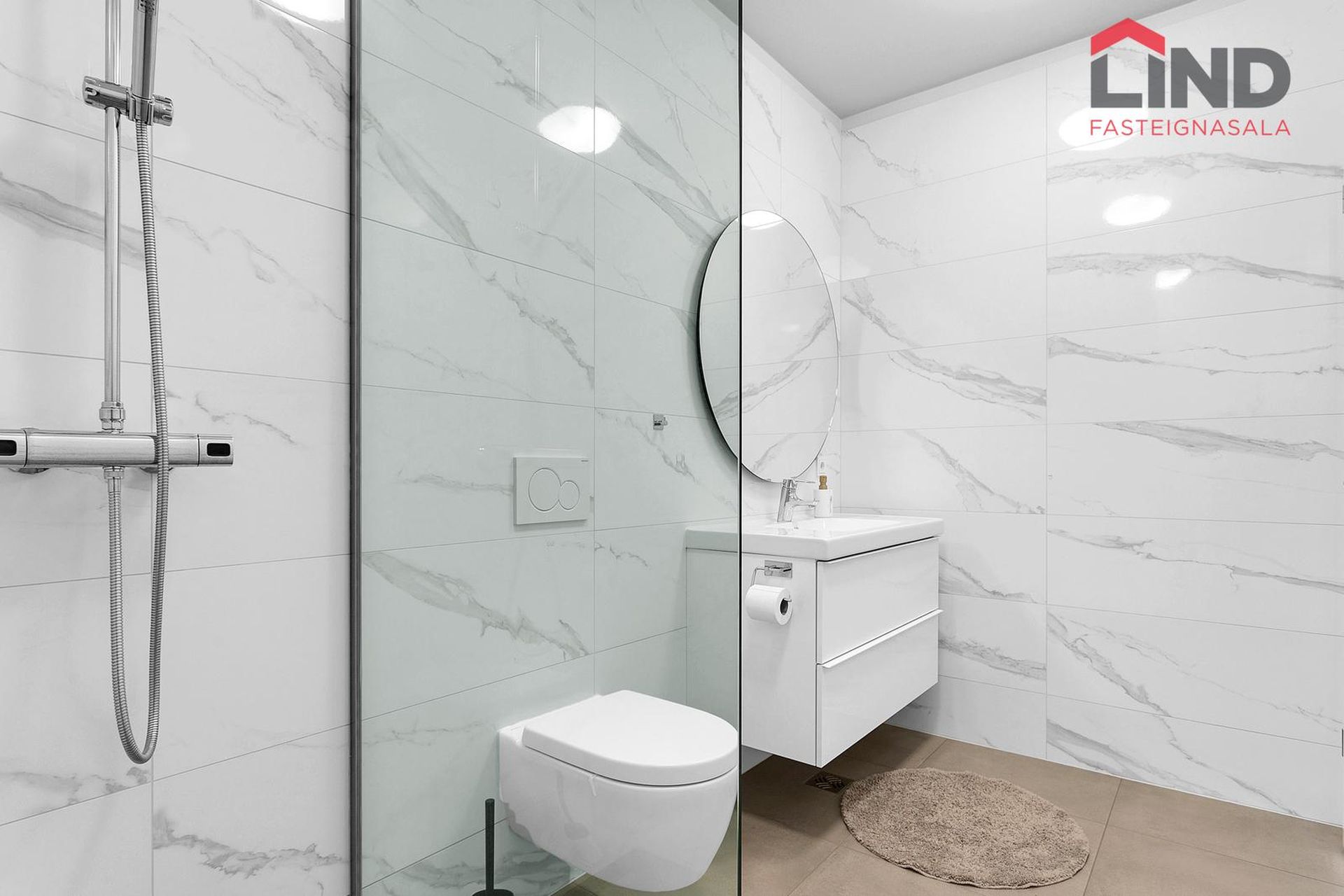 Smyrilshlíð 16, 102 Reykjavík