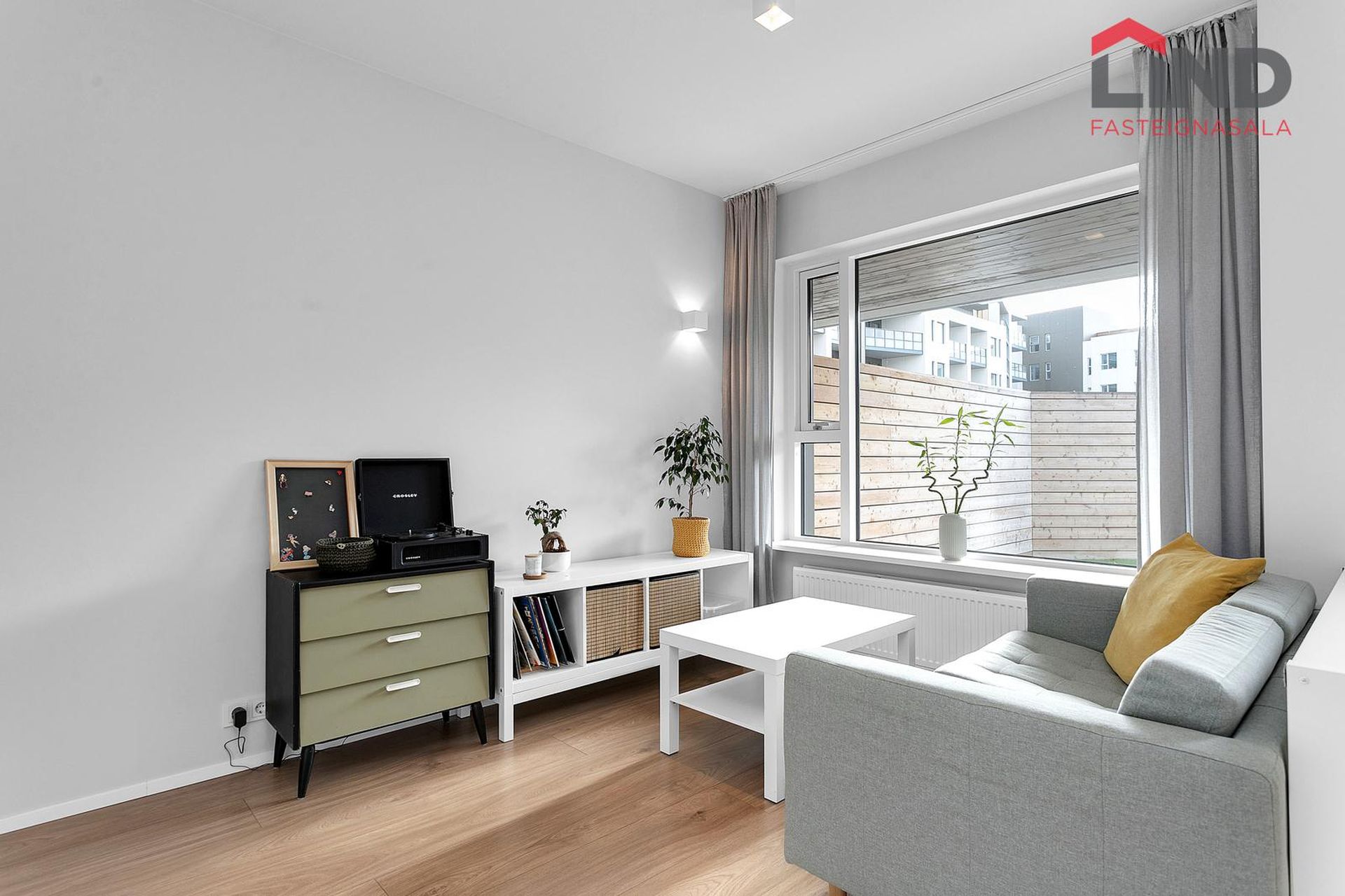 Smyrilshlíð 16, 102 Reykjavík