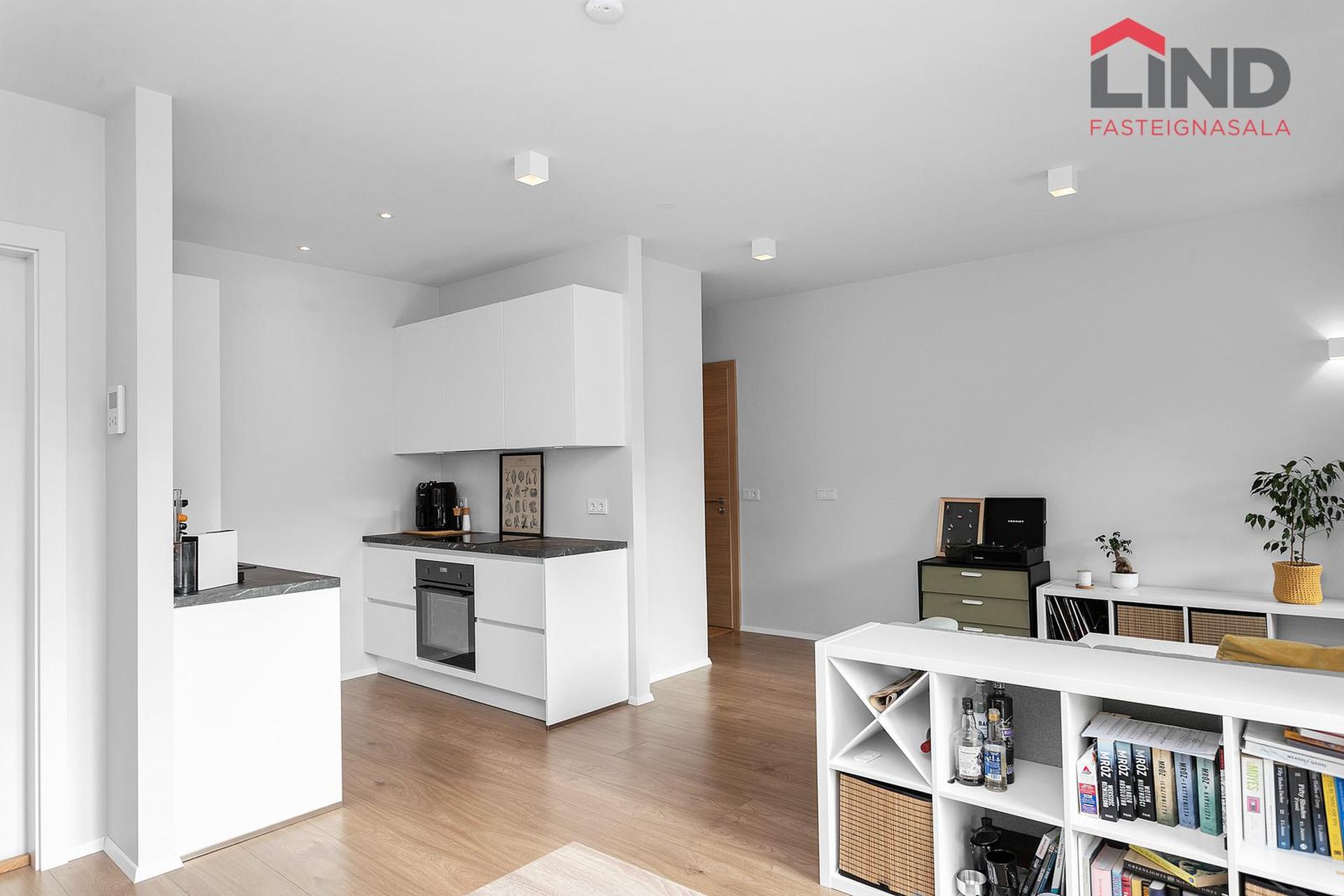 Smyrilshlíð 16, 102 Reykjavík