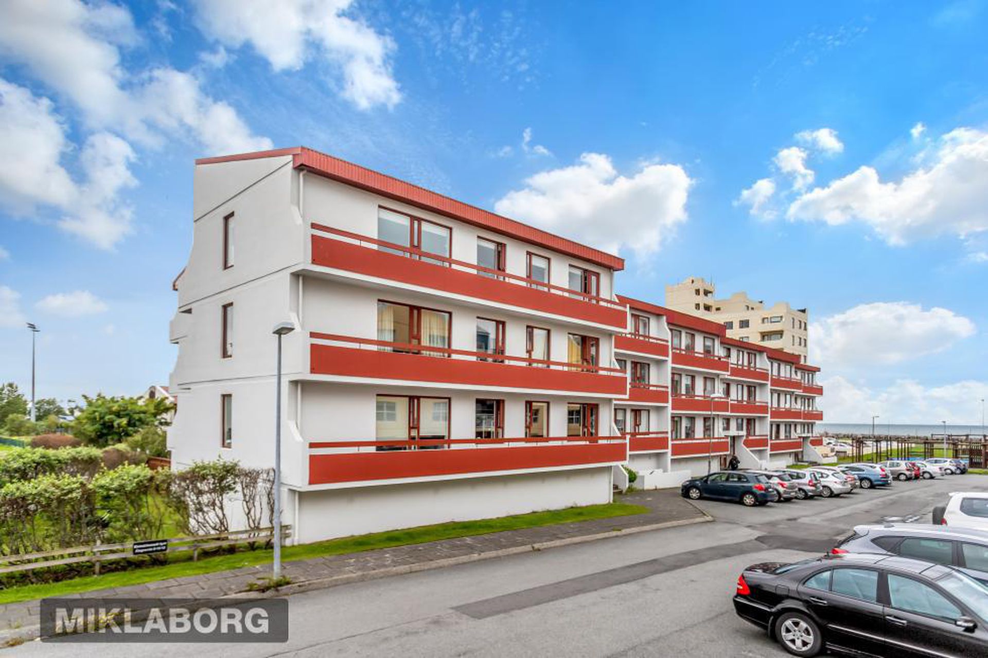 Álagrandi 8, 107 Reykjavík
