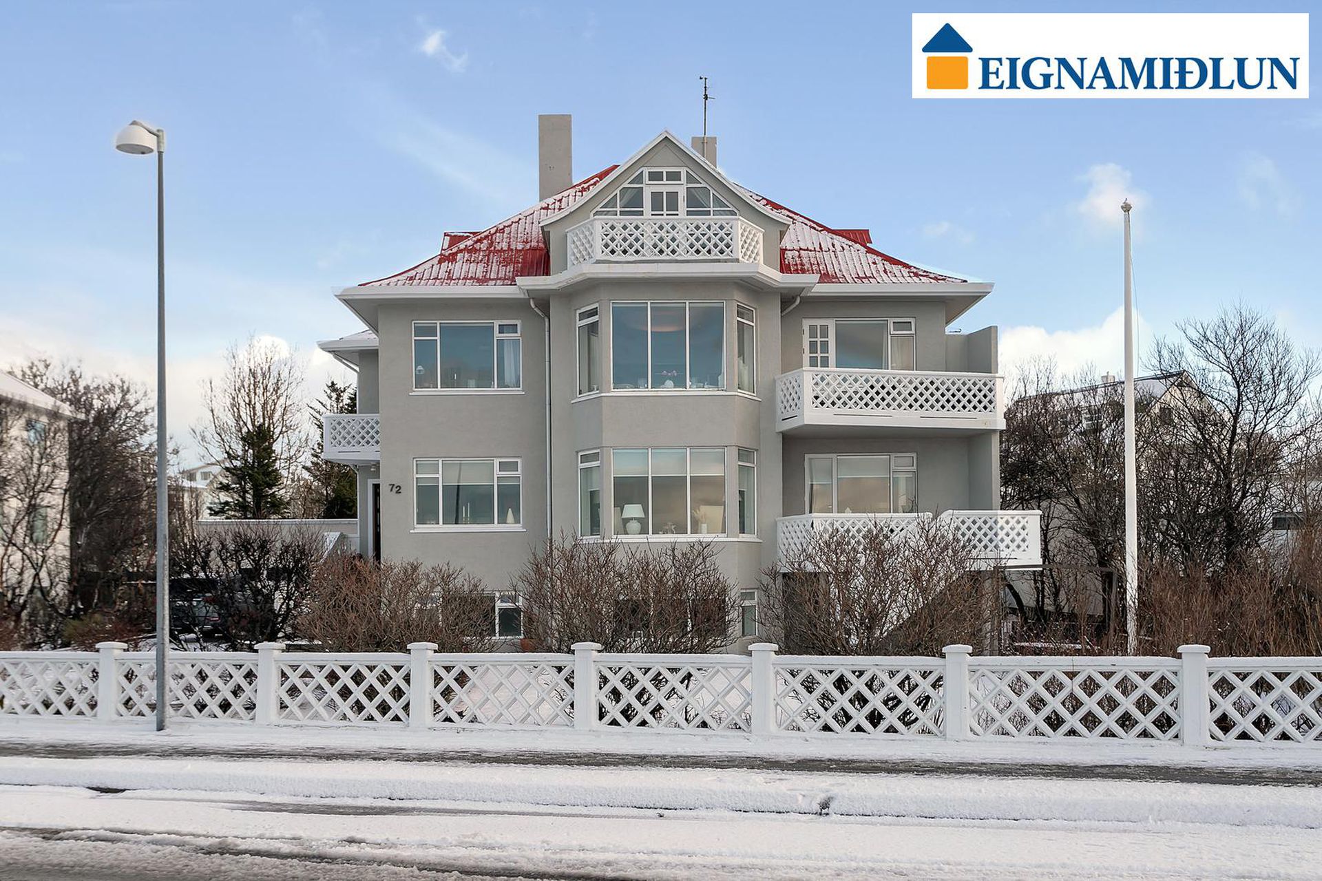 Ægisíða 72, 107 Reykjavík