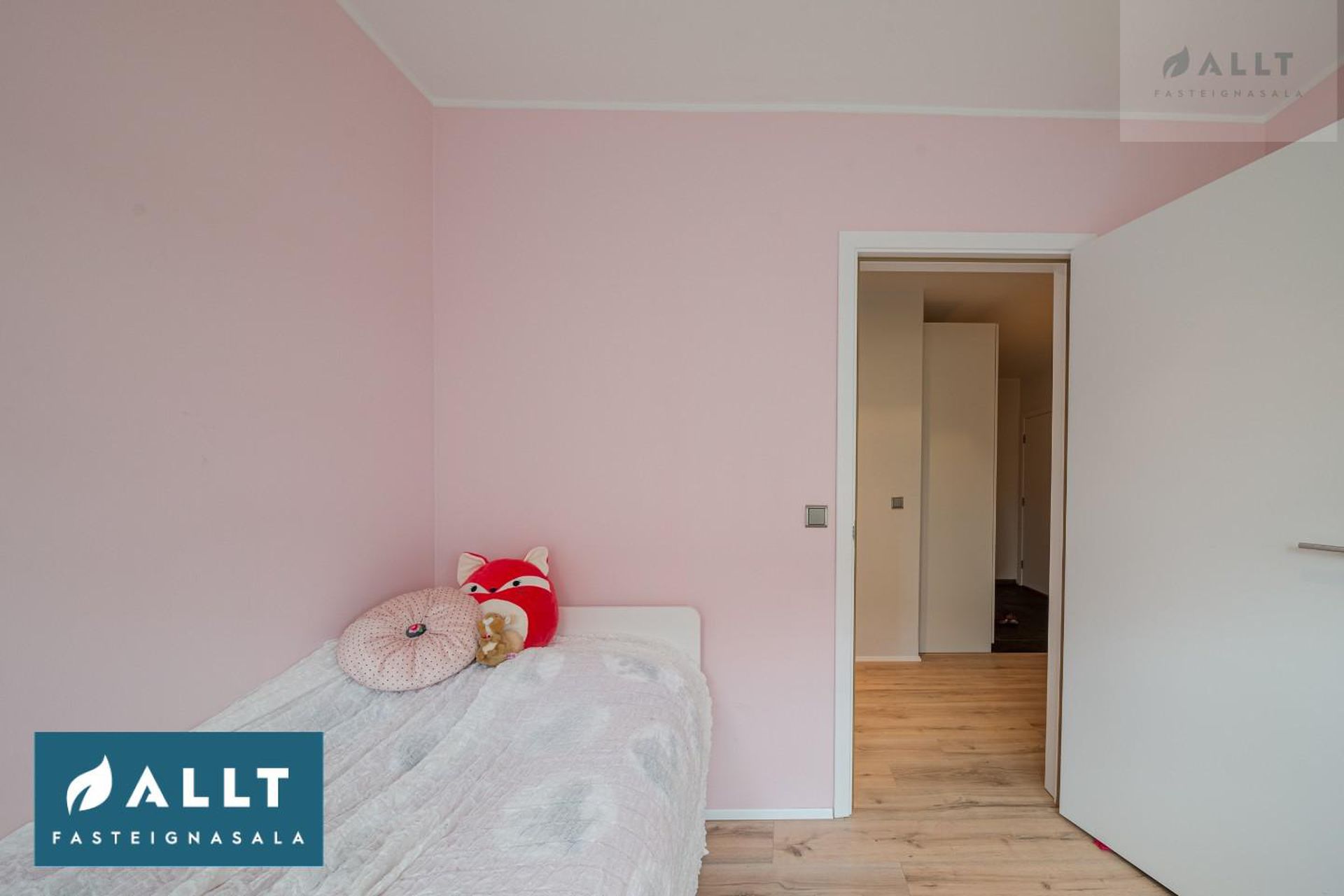 Sunnubraut 2, 230 Reykjanesbær