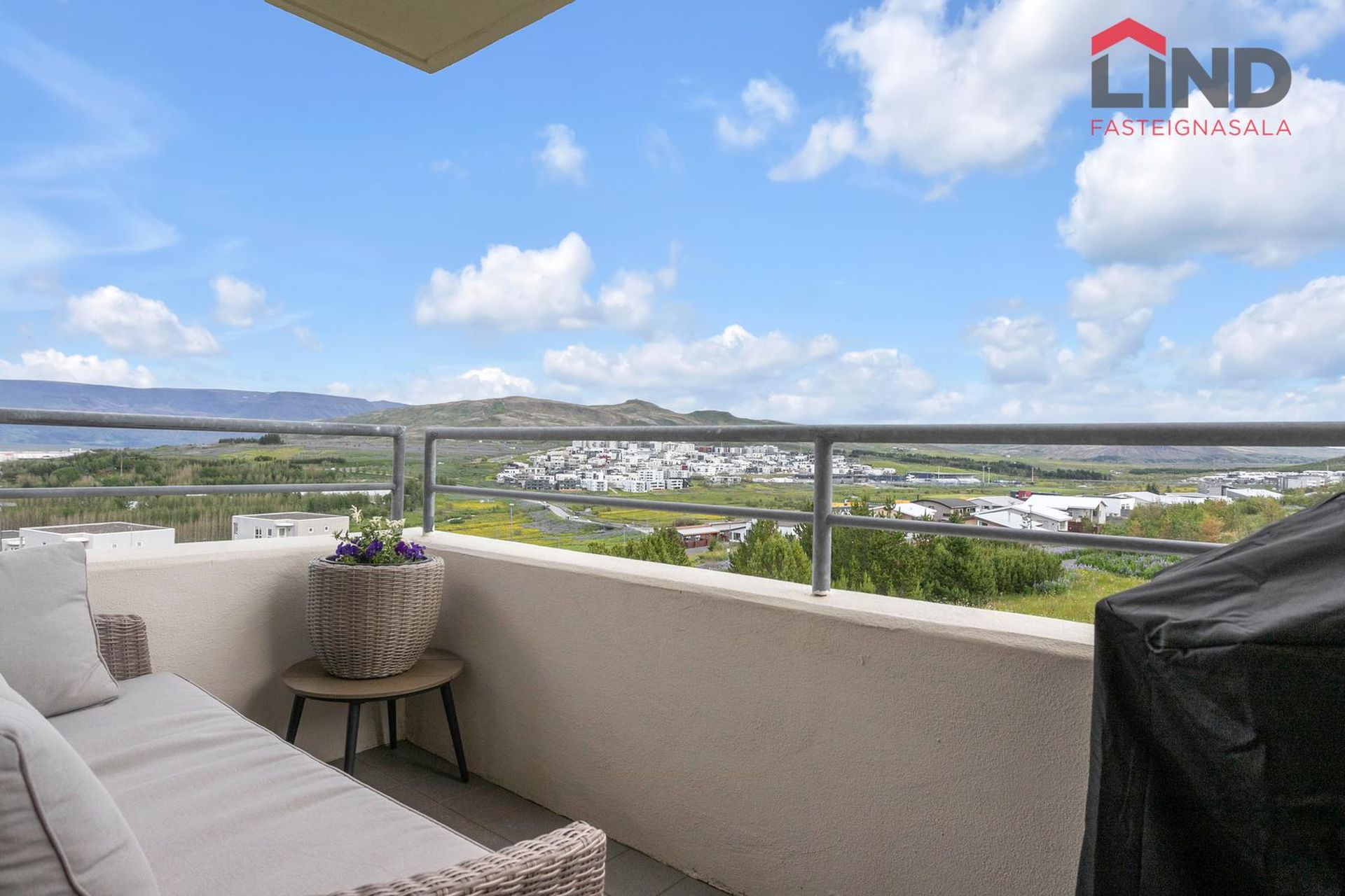 Kristnibraut 53, 113 Reykjavík