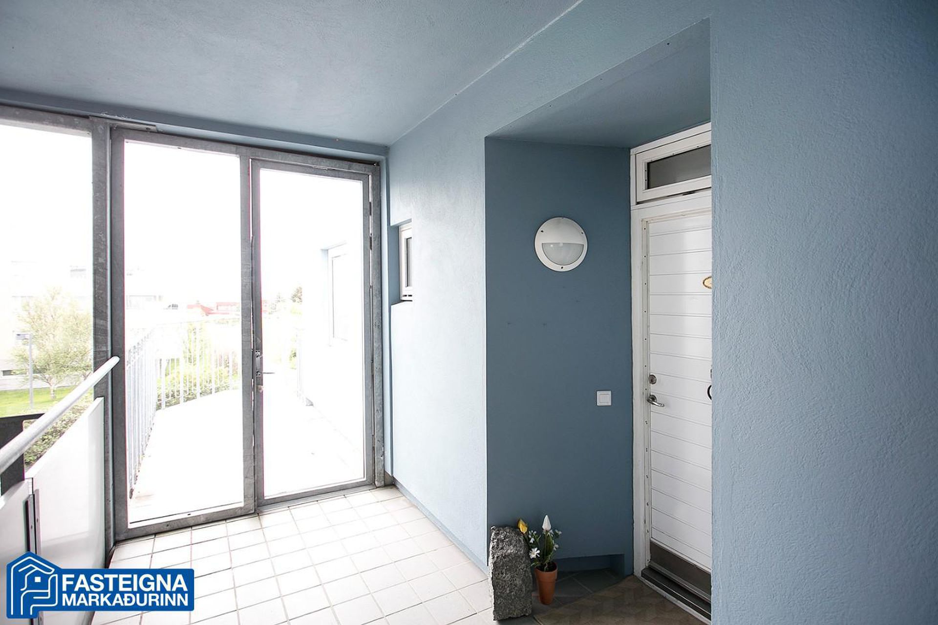 Garðatorg 7, 210 Garðabær