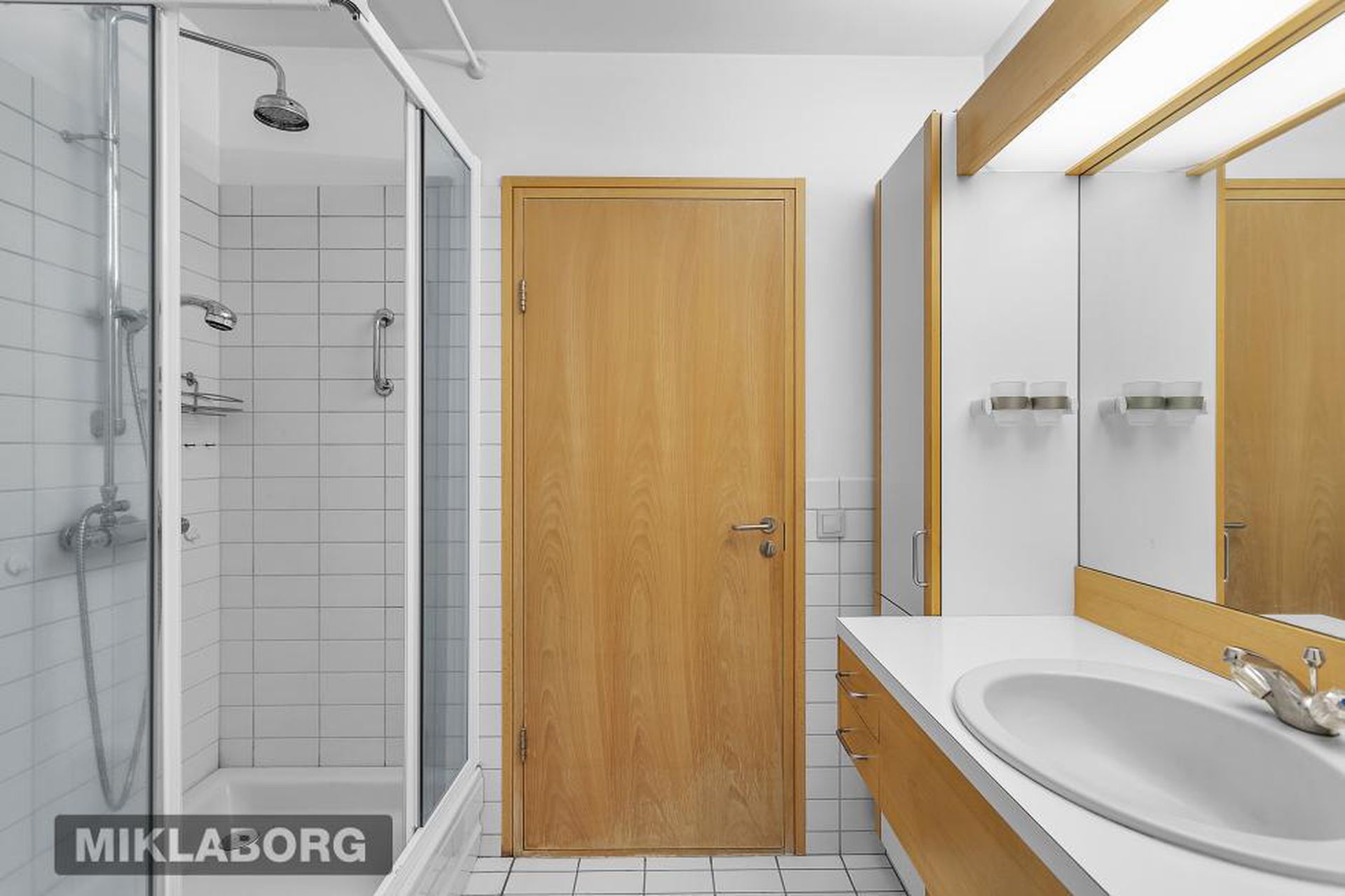 Miðleiti 7 - 0201, 103 Reykjavík