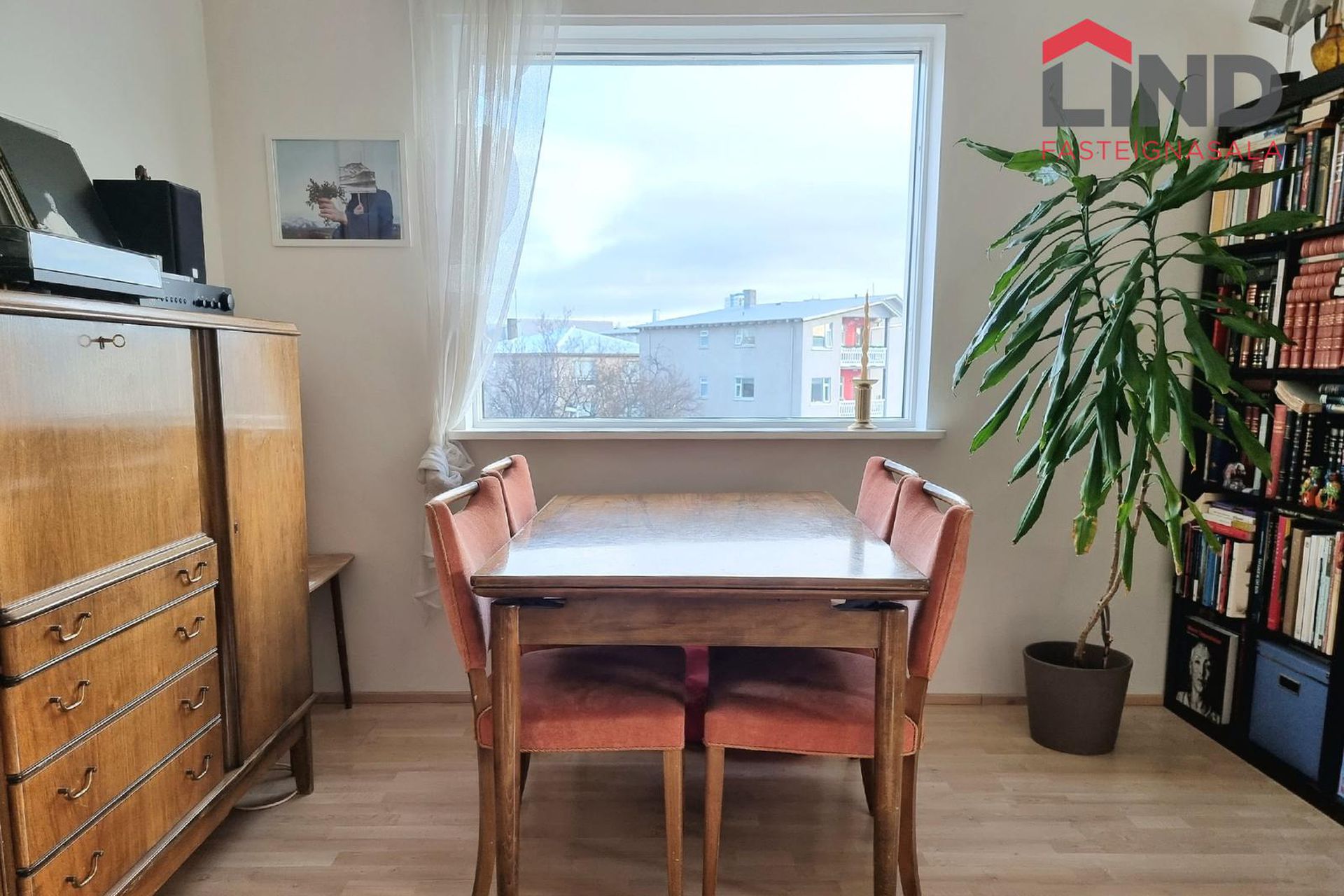 Laugarnesvegur 110, 105 Reykjavík