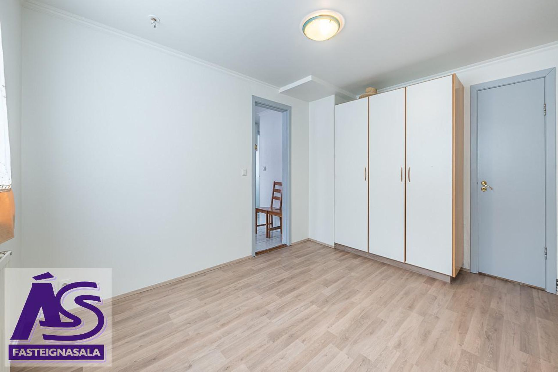 Brattakinn 33, 220 Hafnarfjörður