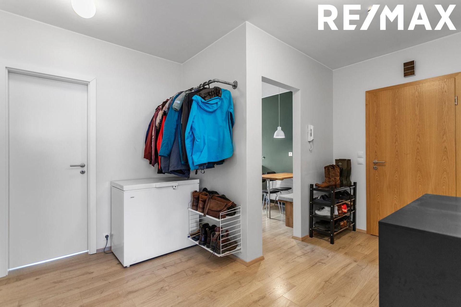 Safamýri 42, 108 Reykjavík