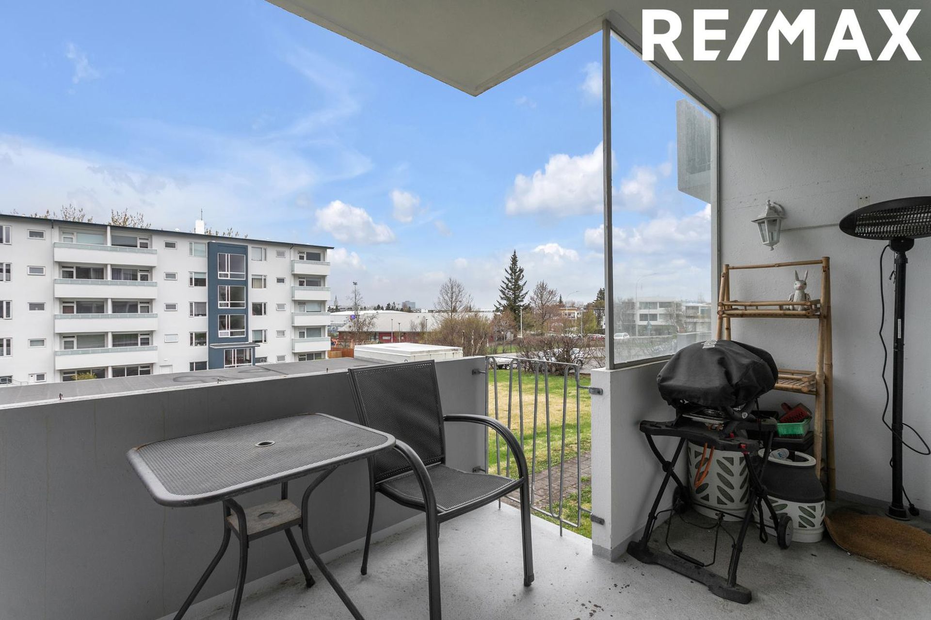 Safamýri 42, 108 Reykjavík