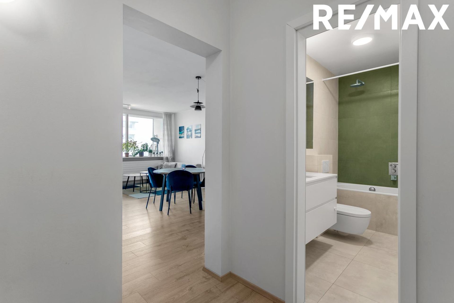 Safamýri 42, 108 Reykjavík