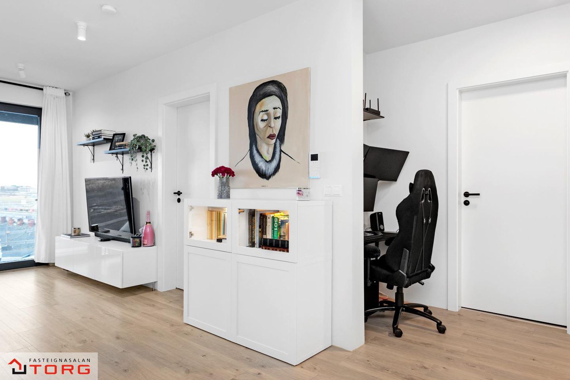 Valshlíð 2, 102 Reykjavík