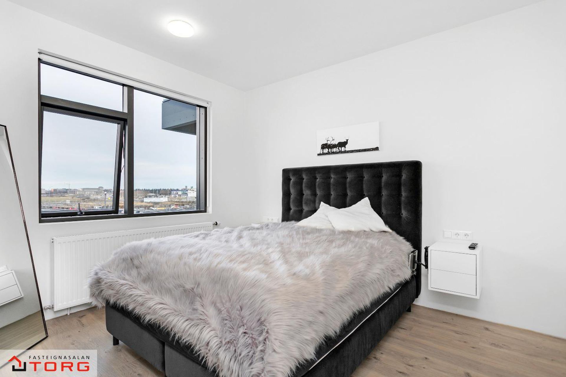 Valshlíð 2, 102 Reykjavík