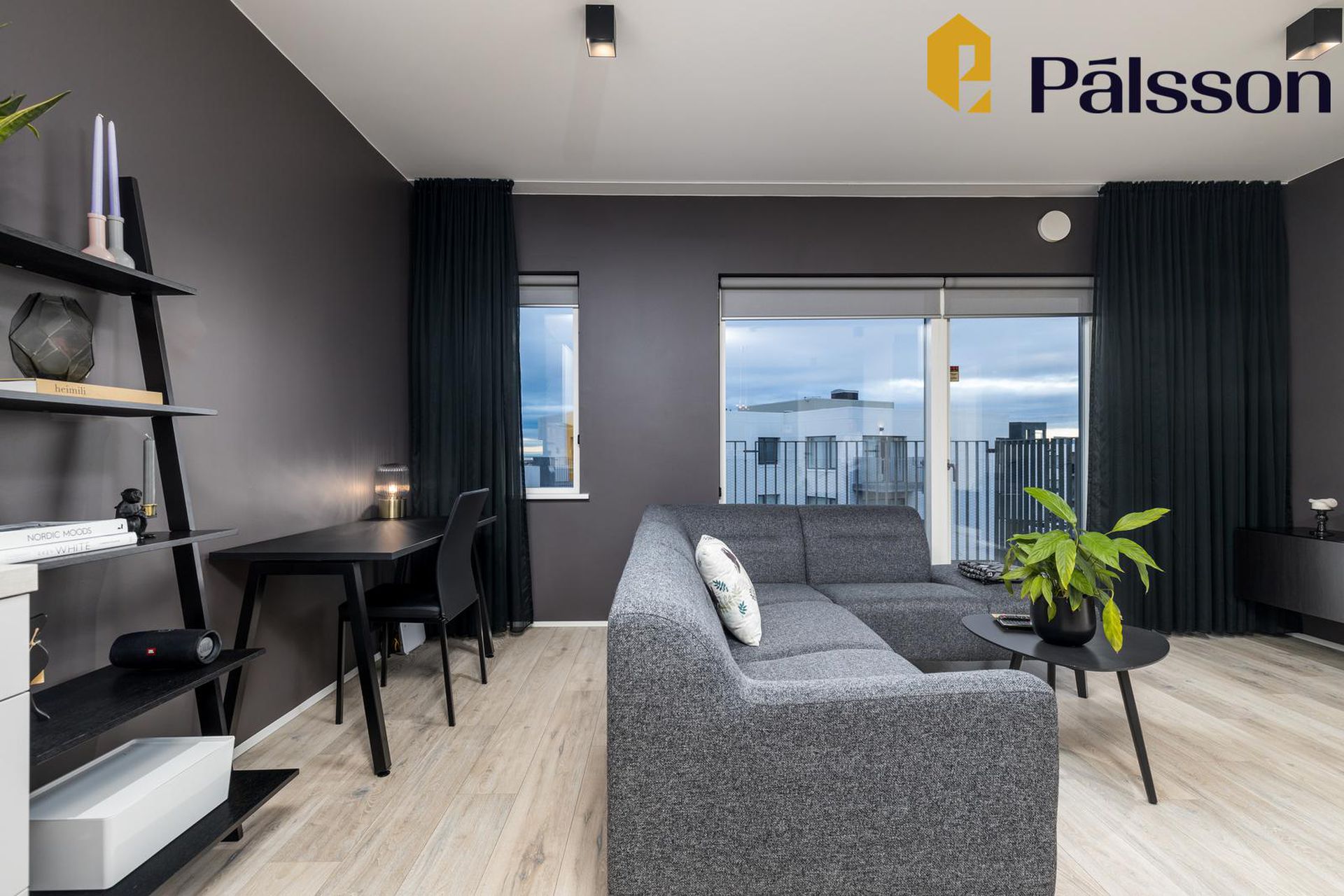 Holtsvegur 9, 210 Garðabær