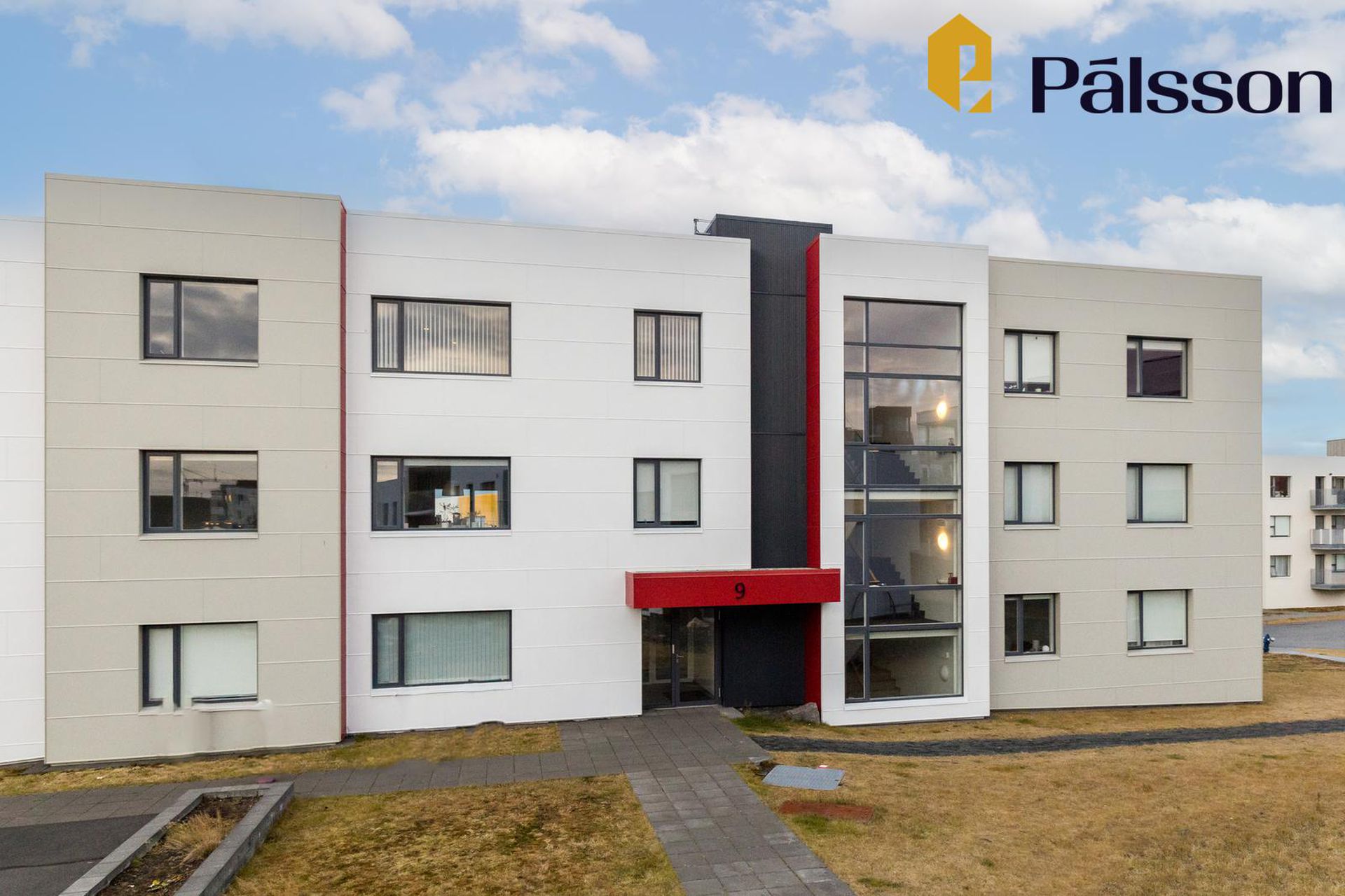 Holtsvegur 9, 210 Garðabær