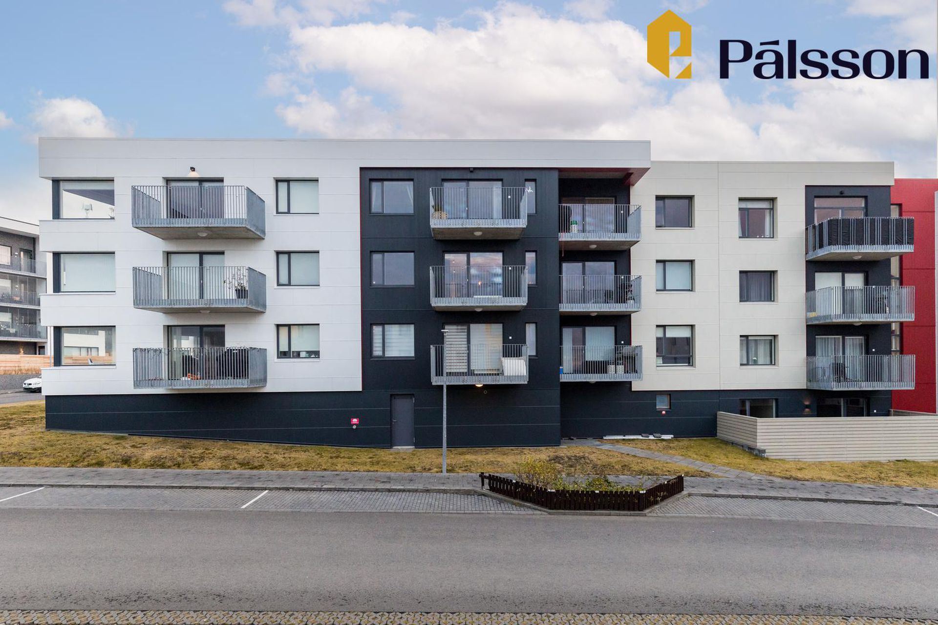 Holtsvegur 9, 210 Garðabær