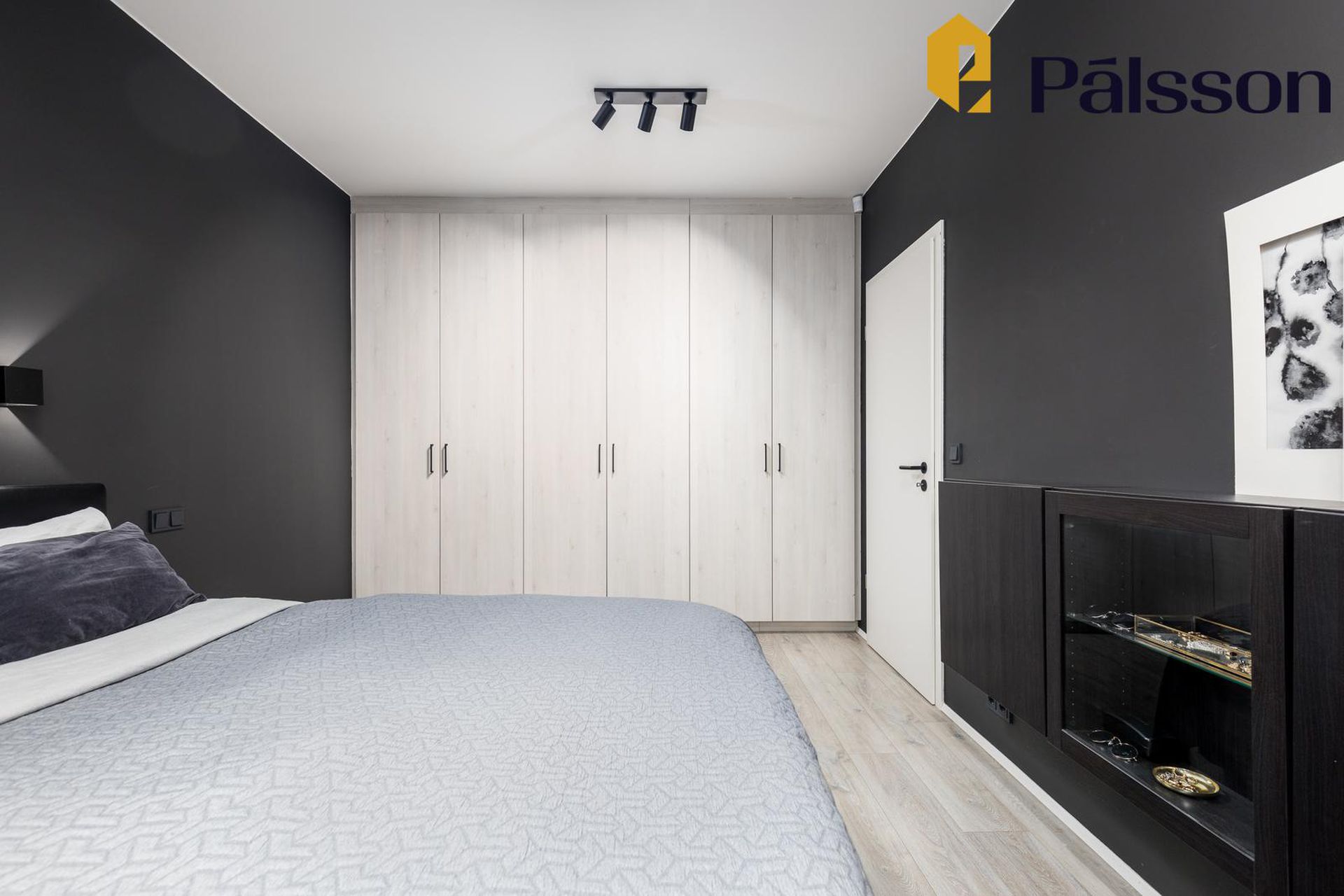 Holtsvegur 9, 210 Garðabær