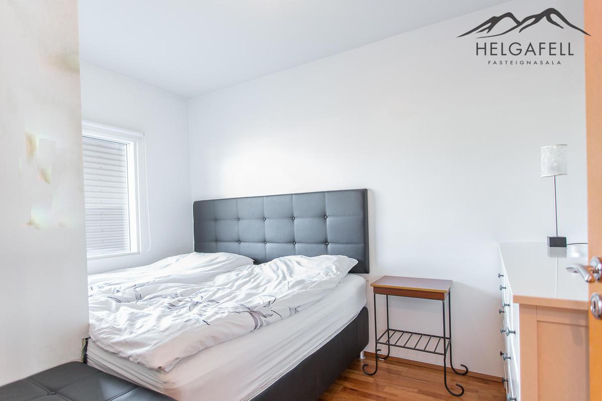 Klapparhlíð 24, 270 Mosfellsbær