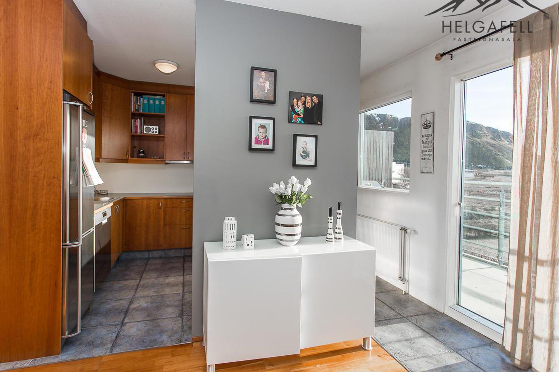 Klapparhlíð 24, 270 Mosfellsbær