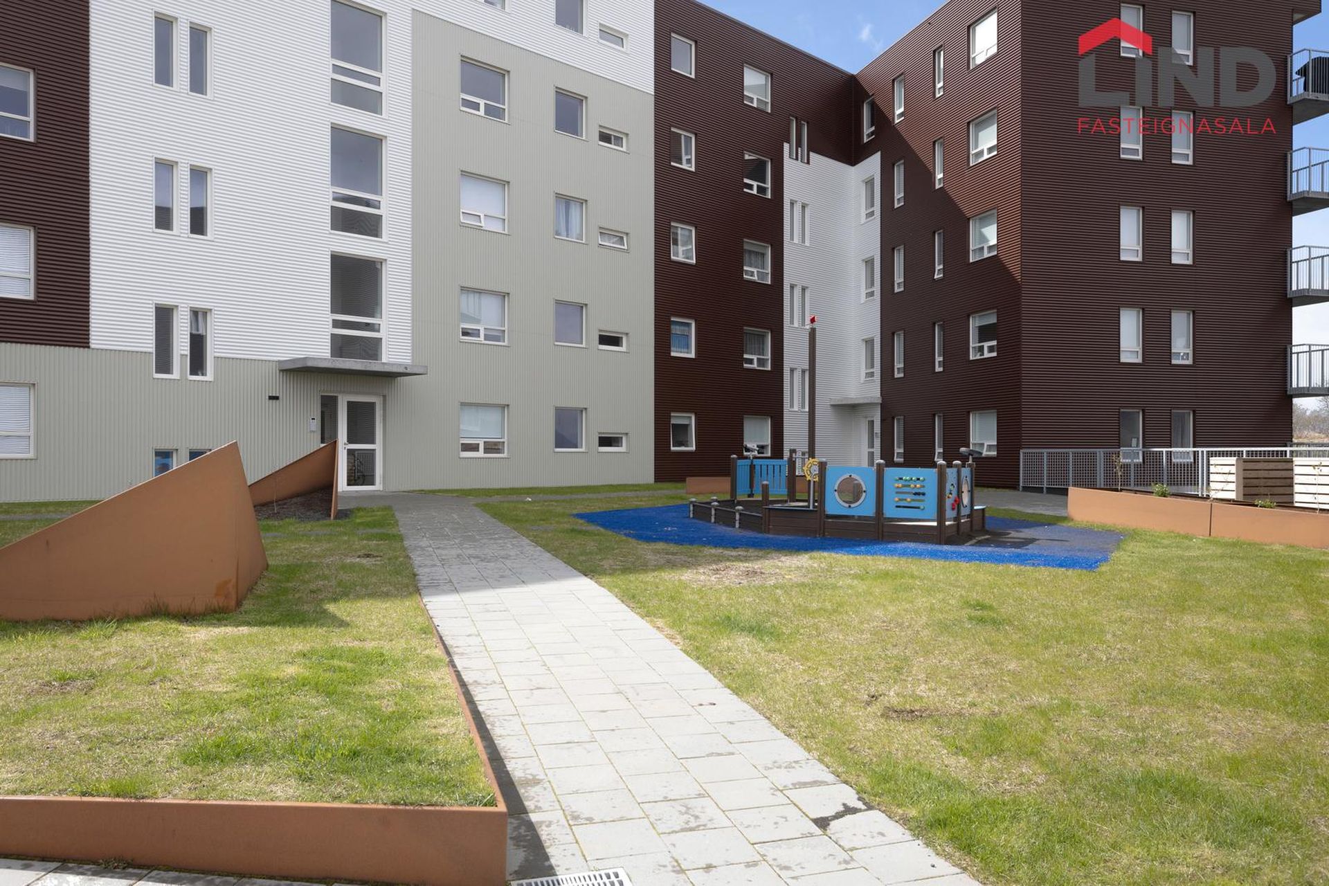 Skyggnisbraut 1, 113 Reykjavík