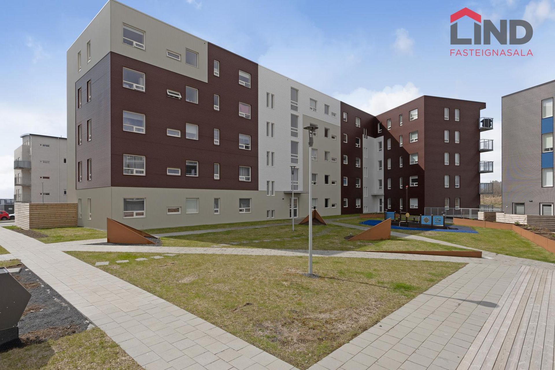 Skyggnisbraut 1, 113 Reykjavík