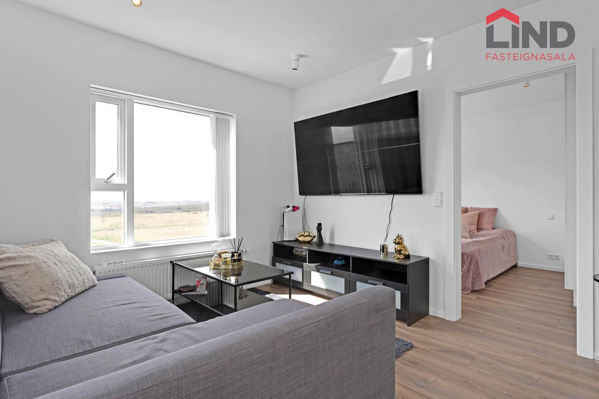 Skyggnisbraut 1, 113 Reykjavík