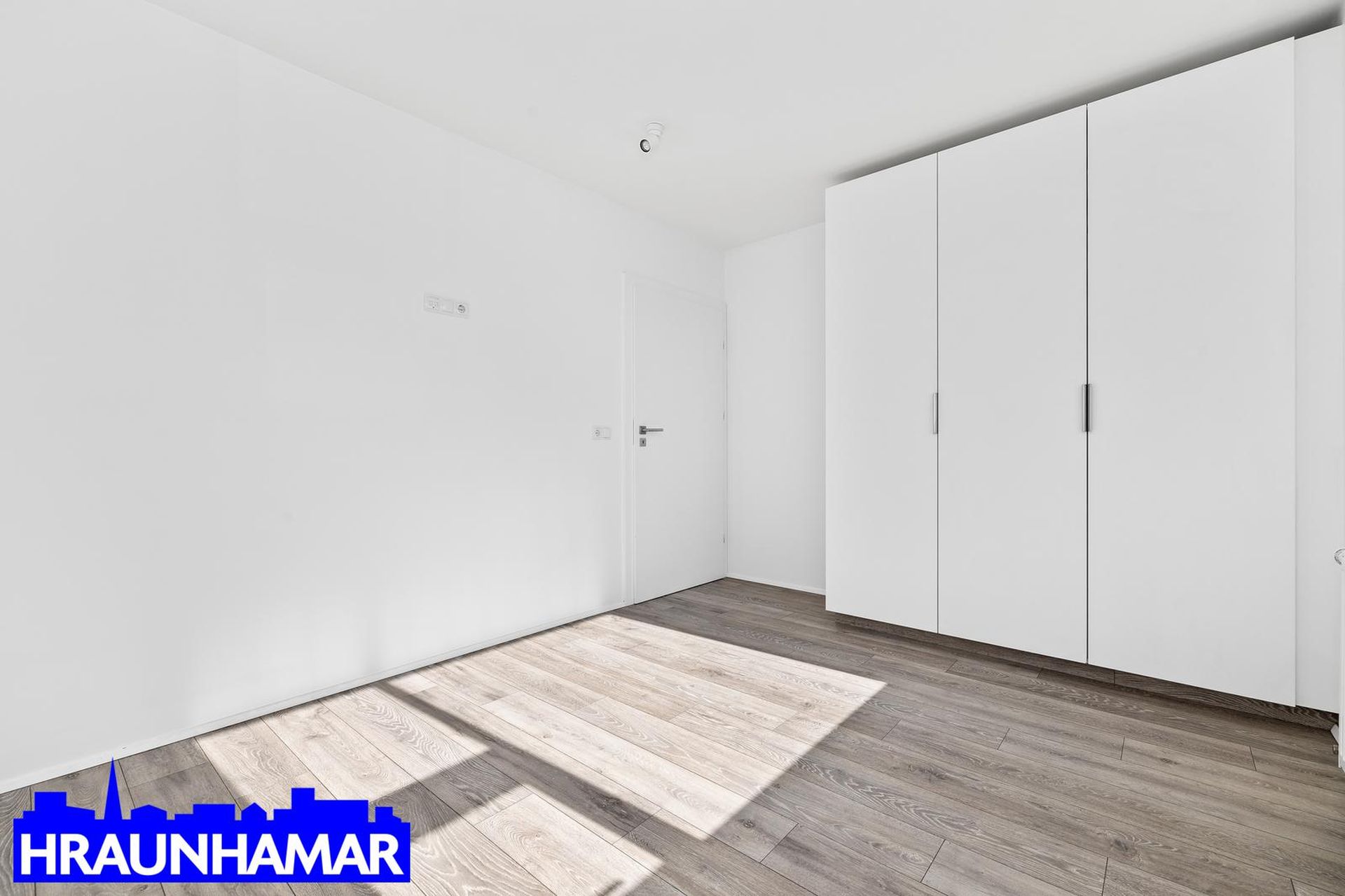 Eskivellir 11 - 0301, 221 Hafnarfjörður