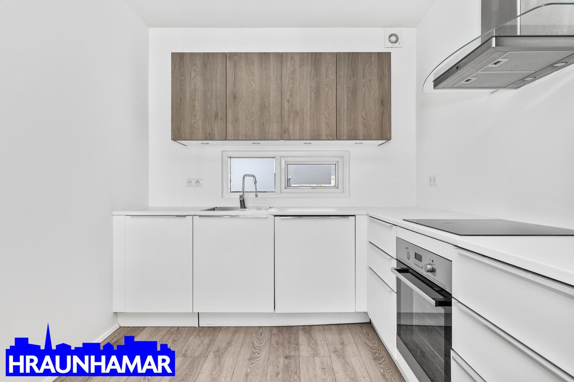 Eskivellir 11 - 0301, 221 Hafnarfjörður