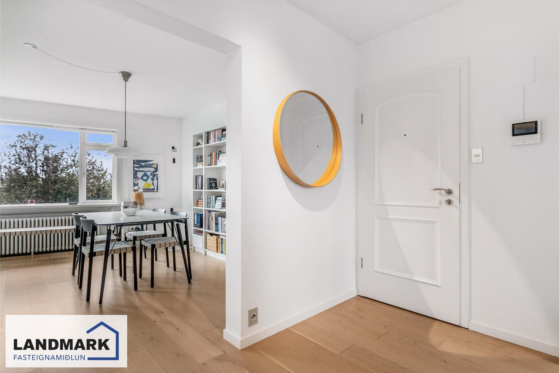 Langahlíð 23, 105 Reykjavík