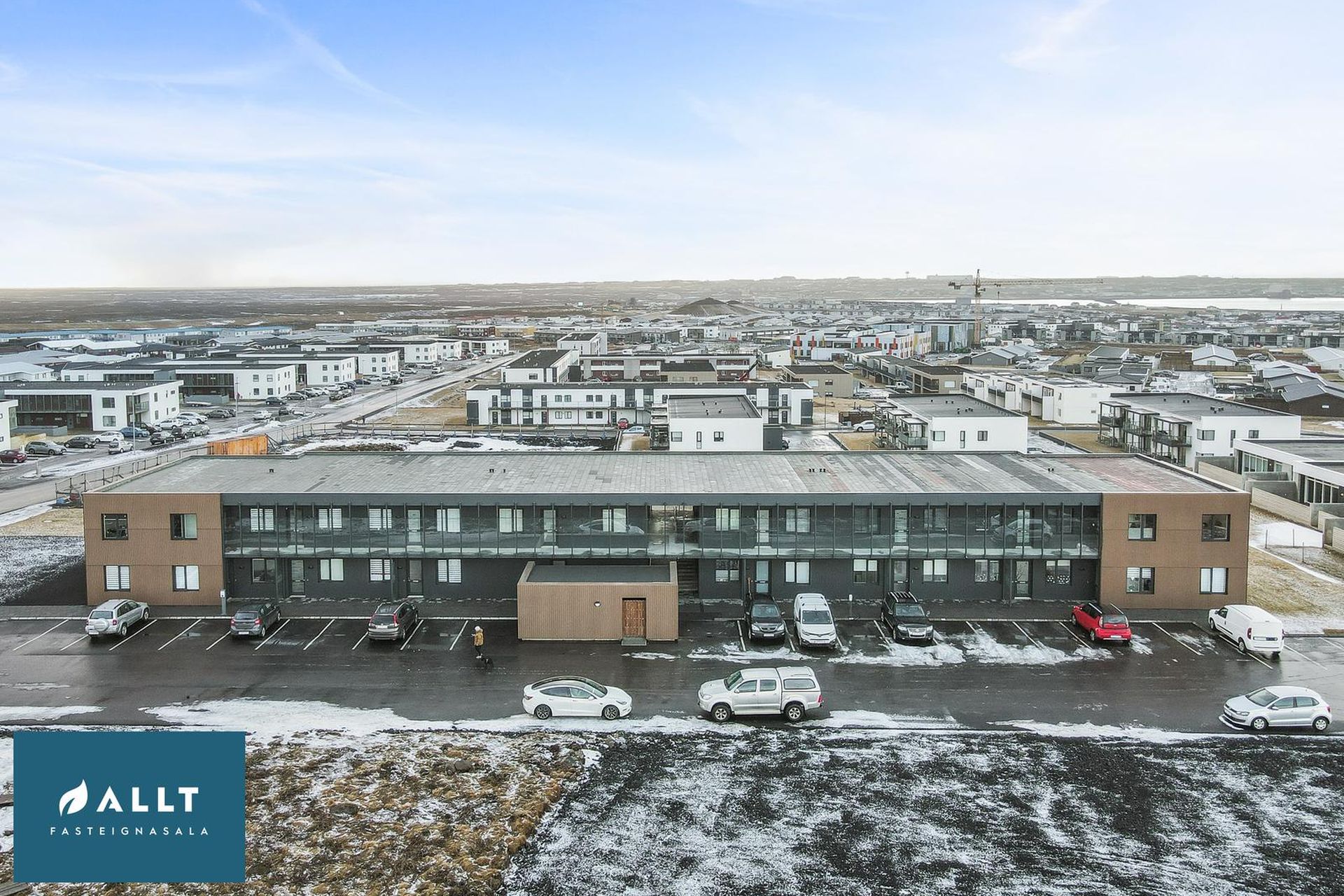 Dalsbraut 15, 260 Reykjanesbær