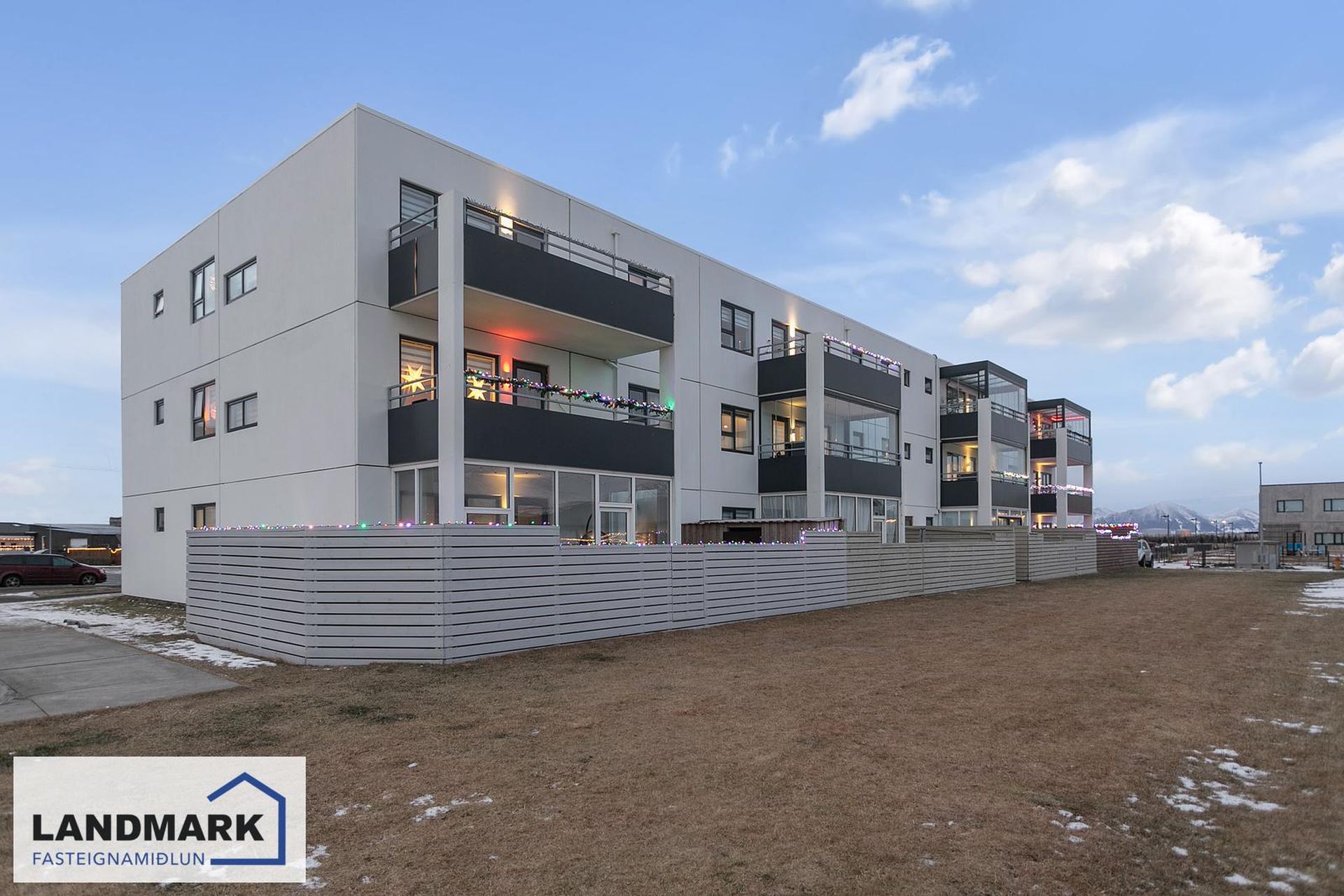 Asparskógar 27, 300 Akranes