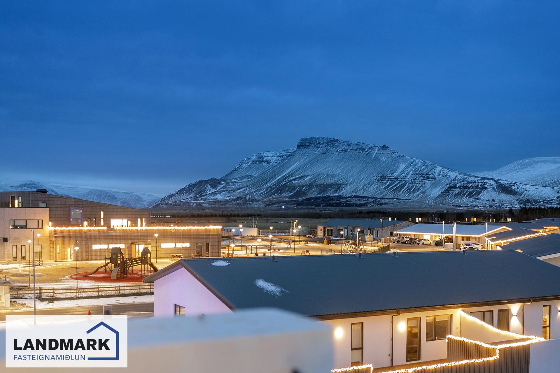 Asparskógar 27, 300 Akranes