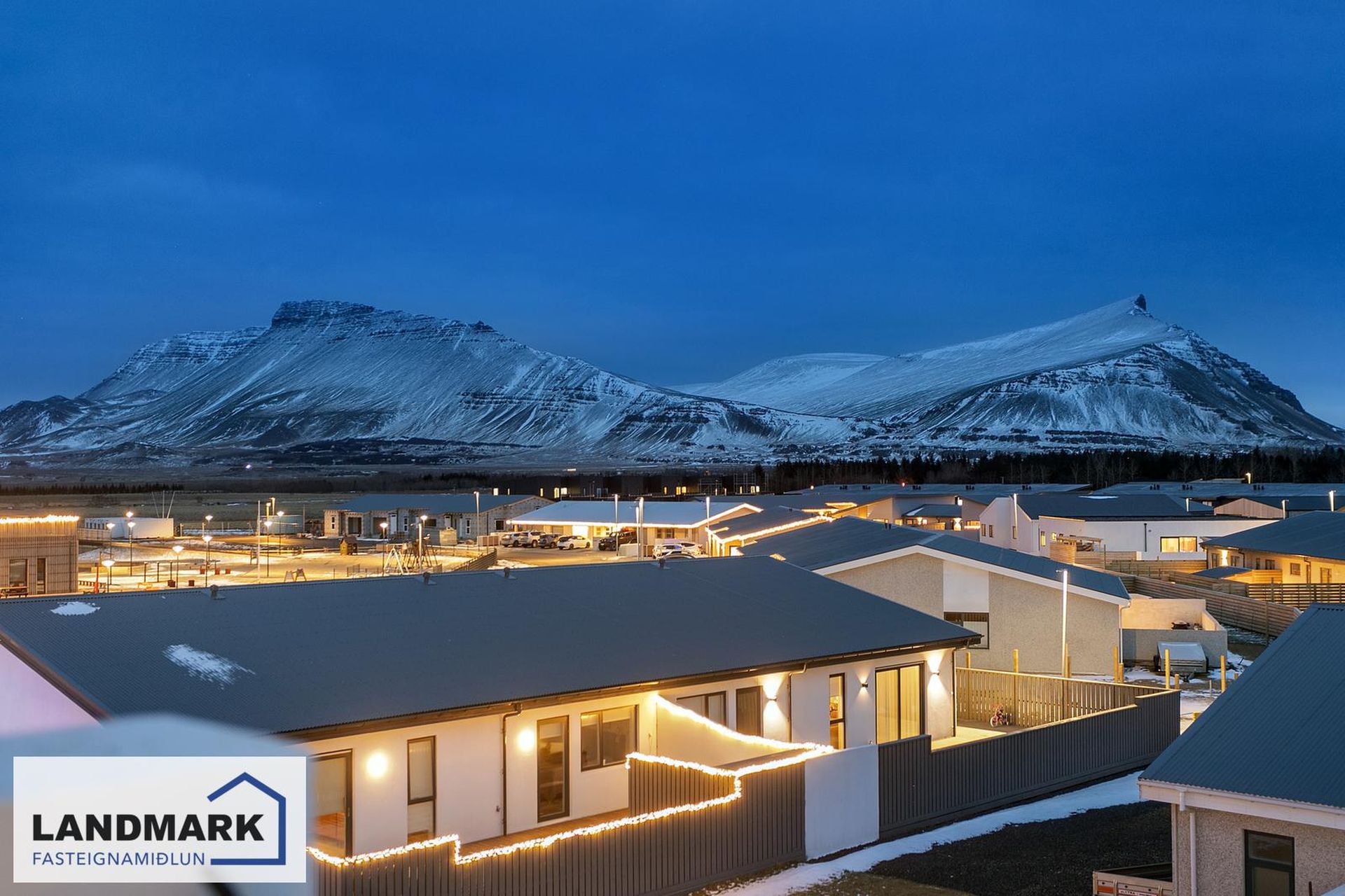 Asparskógar 27, 300 Akranes